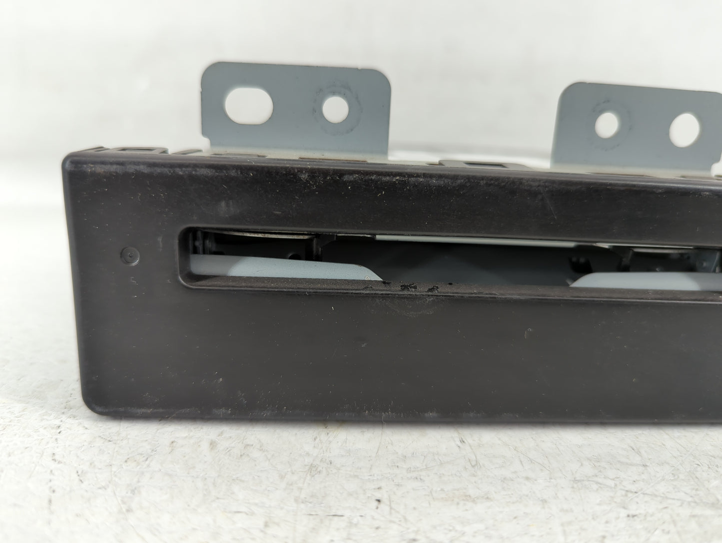 2015-2016 Gmc Yukon Radio AM FM Cd Player Receiver Replacement P/N:13594480 23395933 Fits Fits 2015 2016 2017 2018 2019 2020