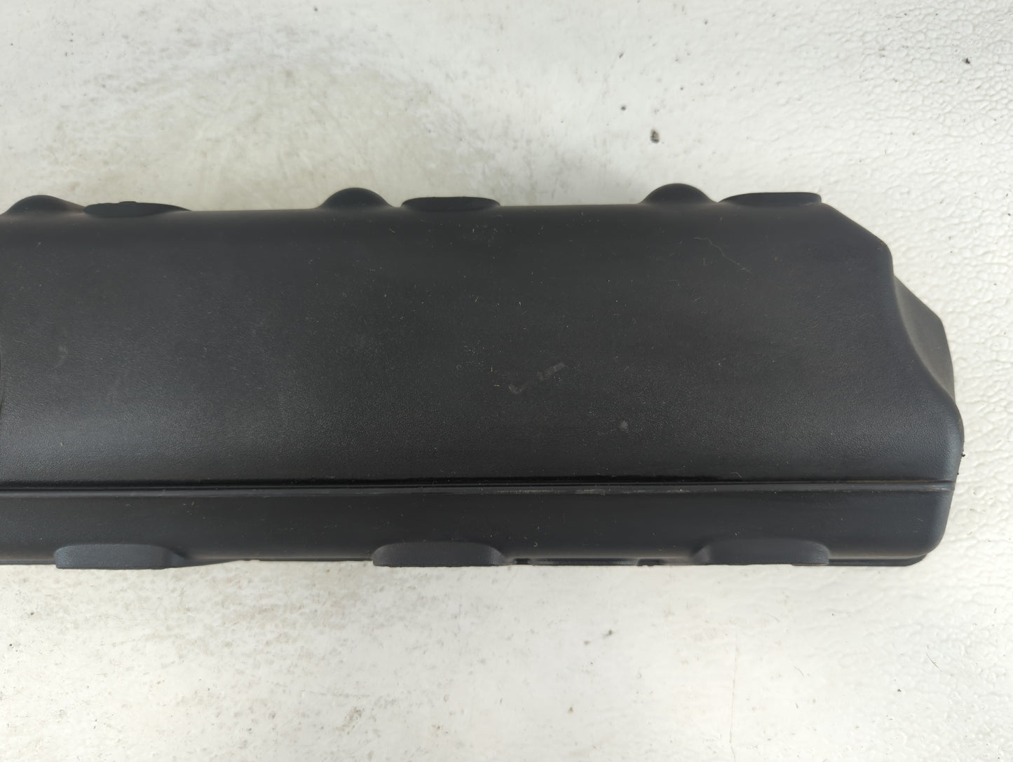2016 Gmc Yukon Engine Cover - Oemusedautoparts1.com
