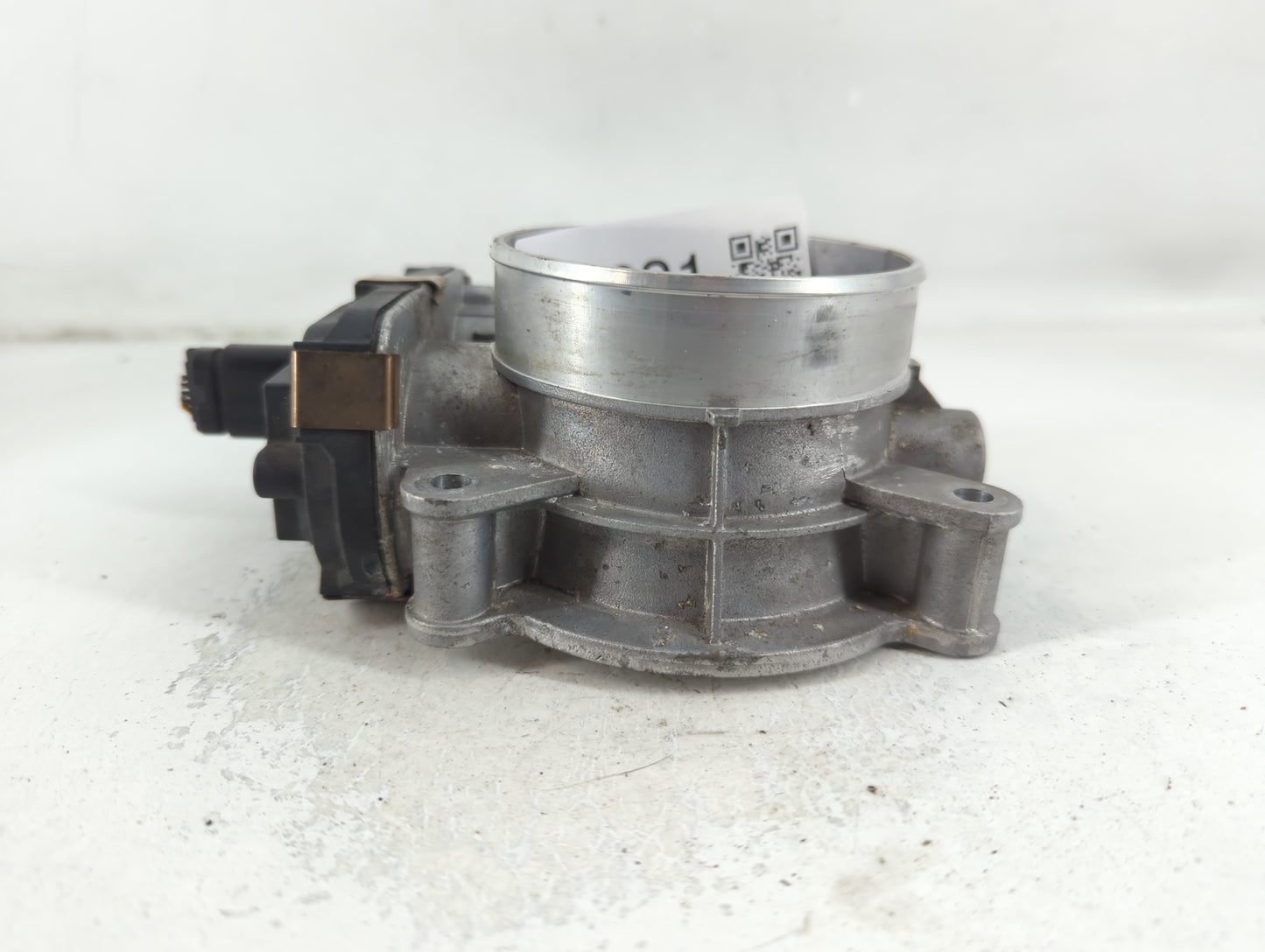 2015-2022 Gmc Yukon Throttle Body P/N:12617792 Fits Fits 2014 2015 2016 2017 2018 2019 2020 2021 2022 OEM Used Auto Parts - 