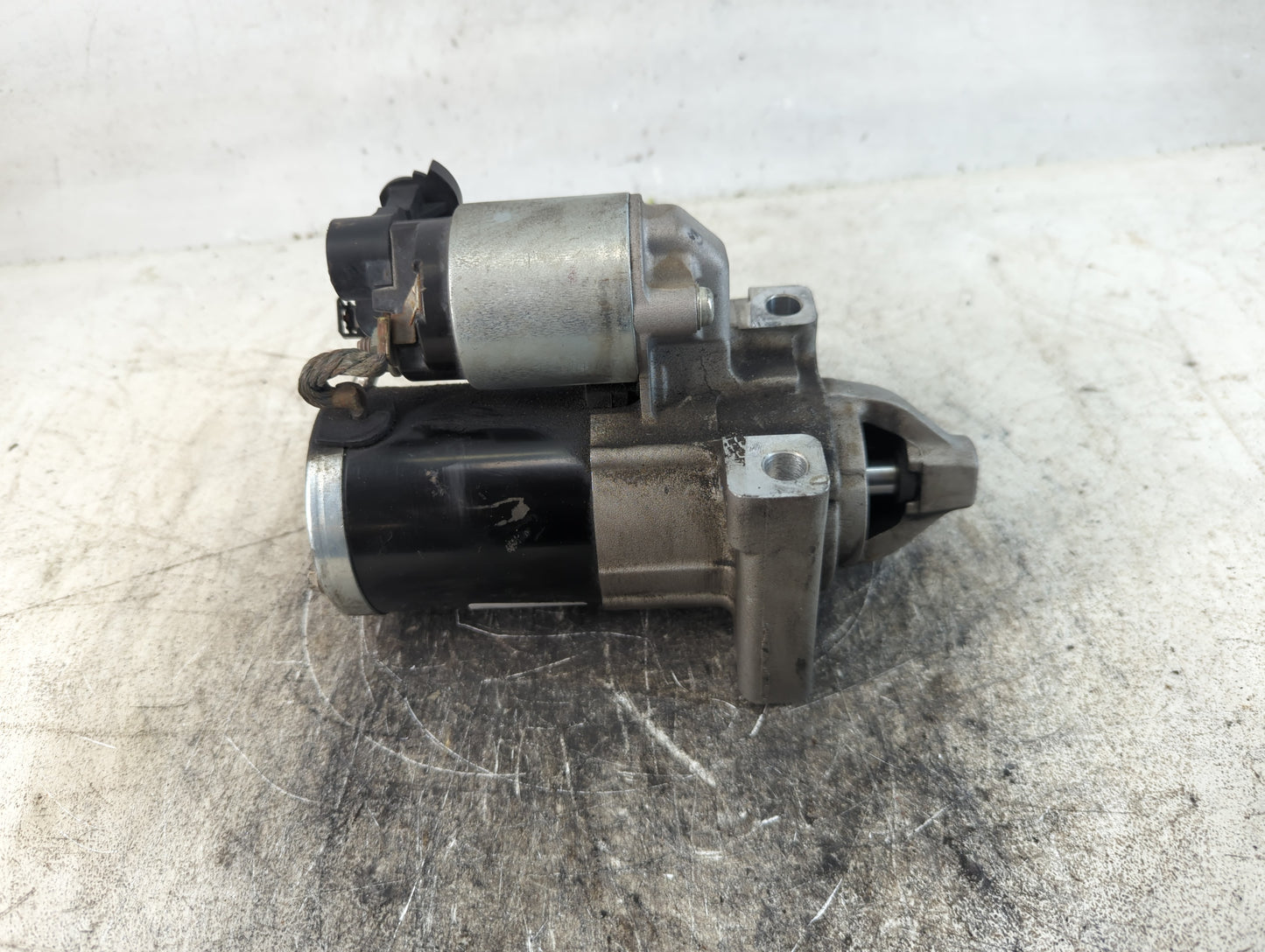 2015-2020 Gmc Yukon Car Starter Motor Solenoid OEM P/N:12655055 Fits Fits 2014 2015 2016 2017 2018 2019 2020 OEM Used Auto P