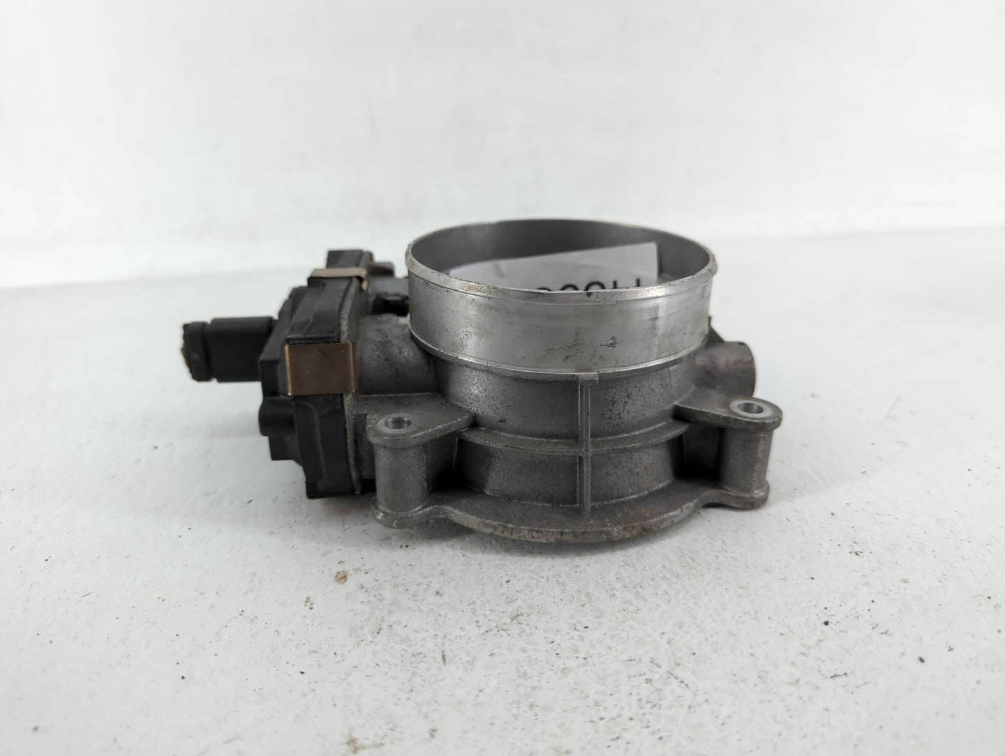 2016 Gmc Yukon Xl Throttle Body P/N:12678312 12678223, 12620263 Fits Fits 2014 2015 2017 2018 2019 2020 2021 2022 OEM Used A