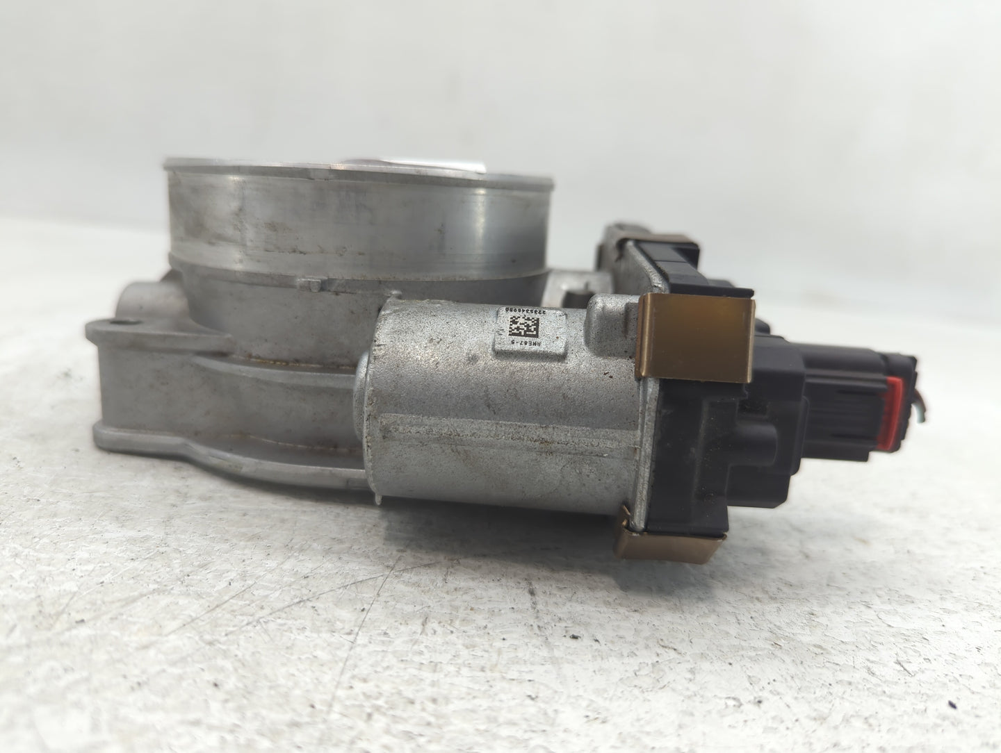 2016 Gmc Yukon Xl Throttle Body P/N:12620263 Fits Fits 2014 2015 2017 2018 2019 2020 2021 2022 OEM Used Auto Parts - Oemused