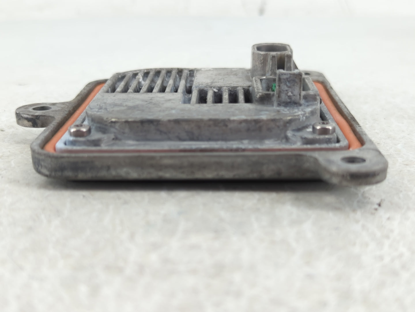 2016 Gmc Yukon Xl Headlight Ballast Head Light - Oemusedautoparts1.com