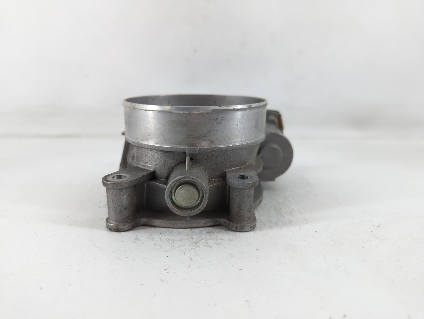 2016 Gmc Yukon Xl Throttle Body P/N:12620263 Fits Fits 2014 2015 2017 2018 2019 2020 2021 2022 OEM Used Auto Parts - Oemused