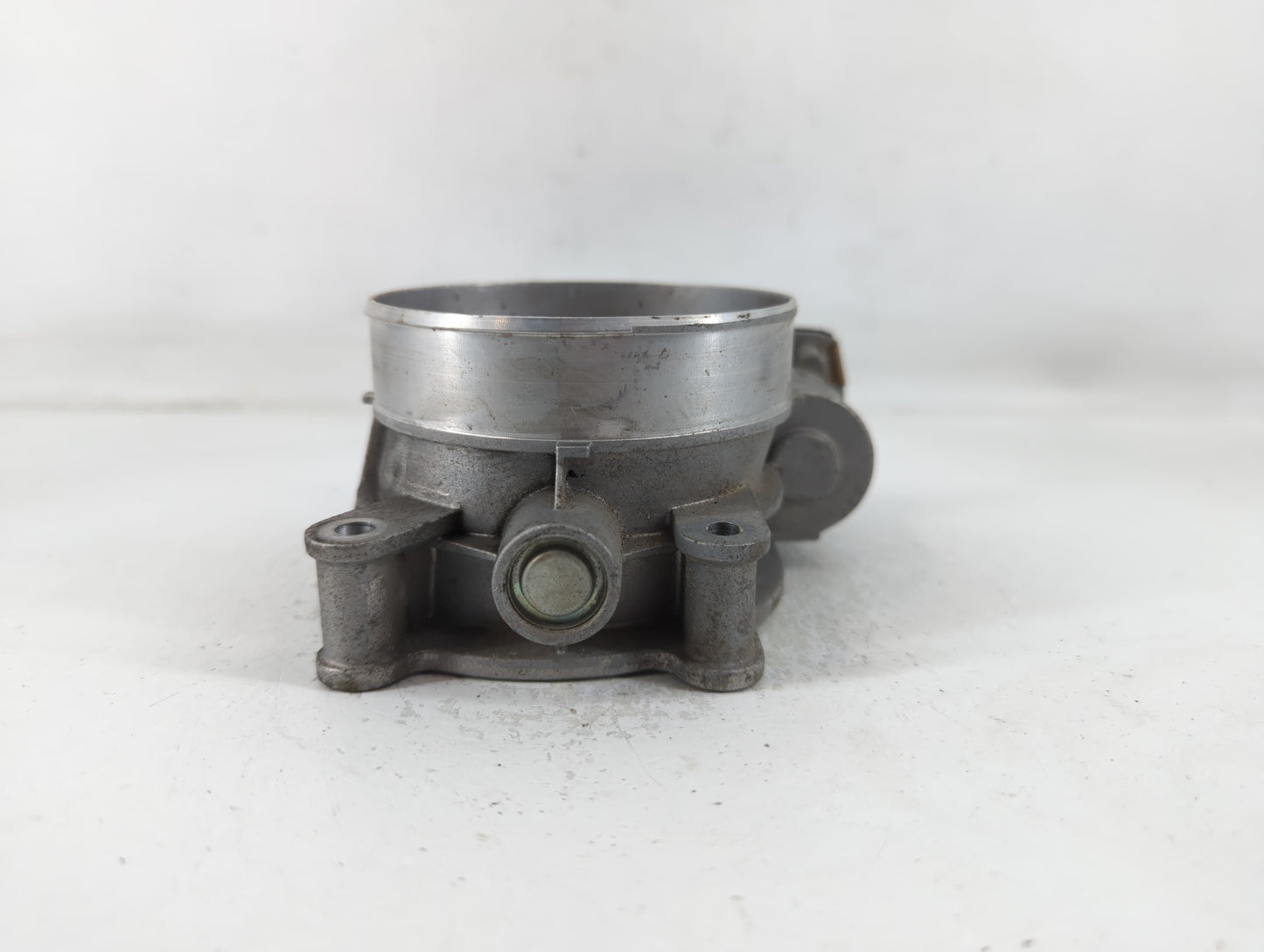 2016 Gmc Yukon Xl Throttle Body P/N:12620263 Fits Fits 2014 2015 2017 2018 2019 2020 2021 2022 OEM Used Auto Parts - Oemused