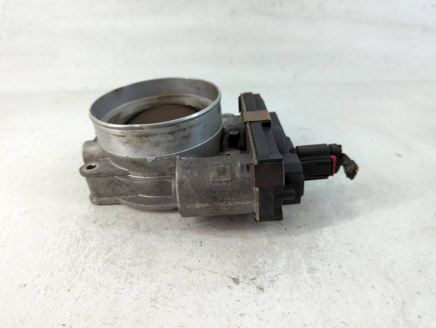 2016 Gmc Yukon Xl Throttle Body P/N:12620263 Fits Fits 2014 2015 2017 2018 2019 2020 2021 2022 OEM Used Auto Parts - Oemused