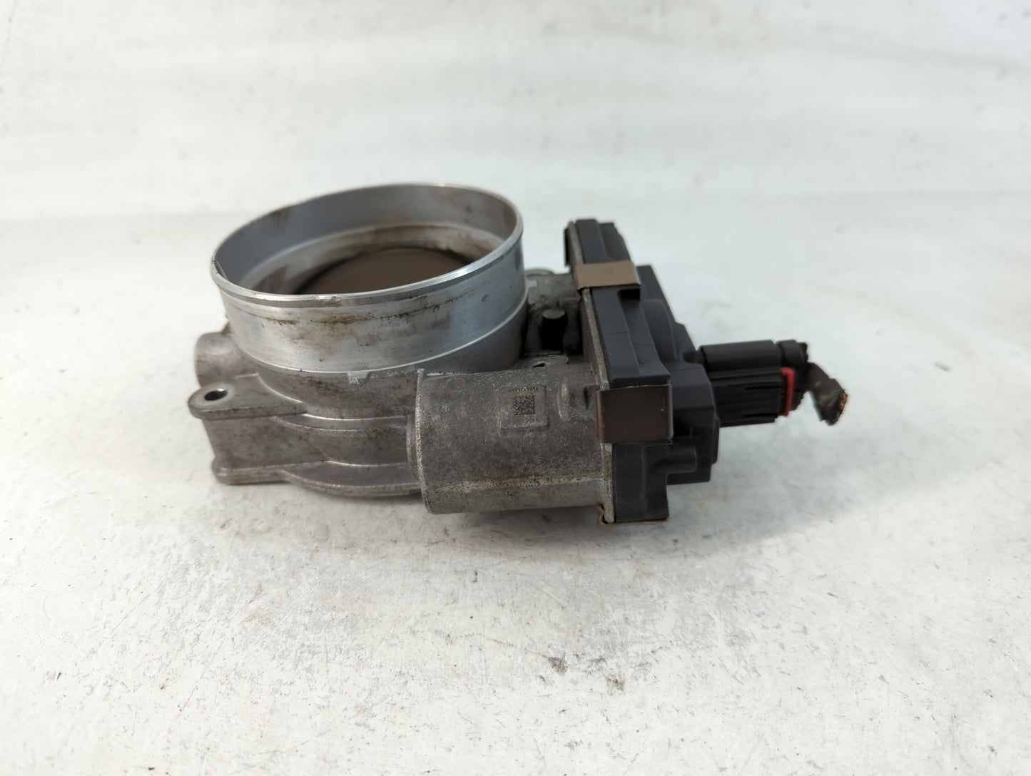 2016 Gmc Yukon Xl Throttle Body P/N:12620263 Fits Fits 2014 2015 2017 2018 2019 2020 2021 2022 OEM Used Auto Parts - Oemused