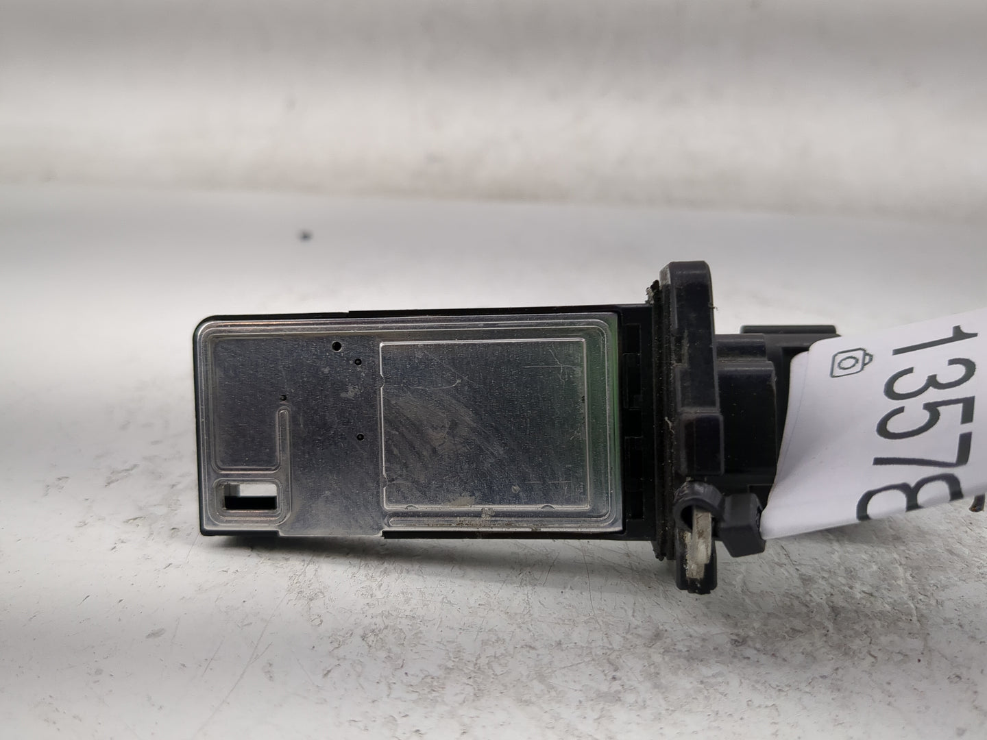 Gmc Yukon Xl 1500 Mass Air Flow Meter Maf - Oemusedautoparts1.com