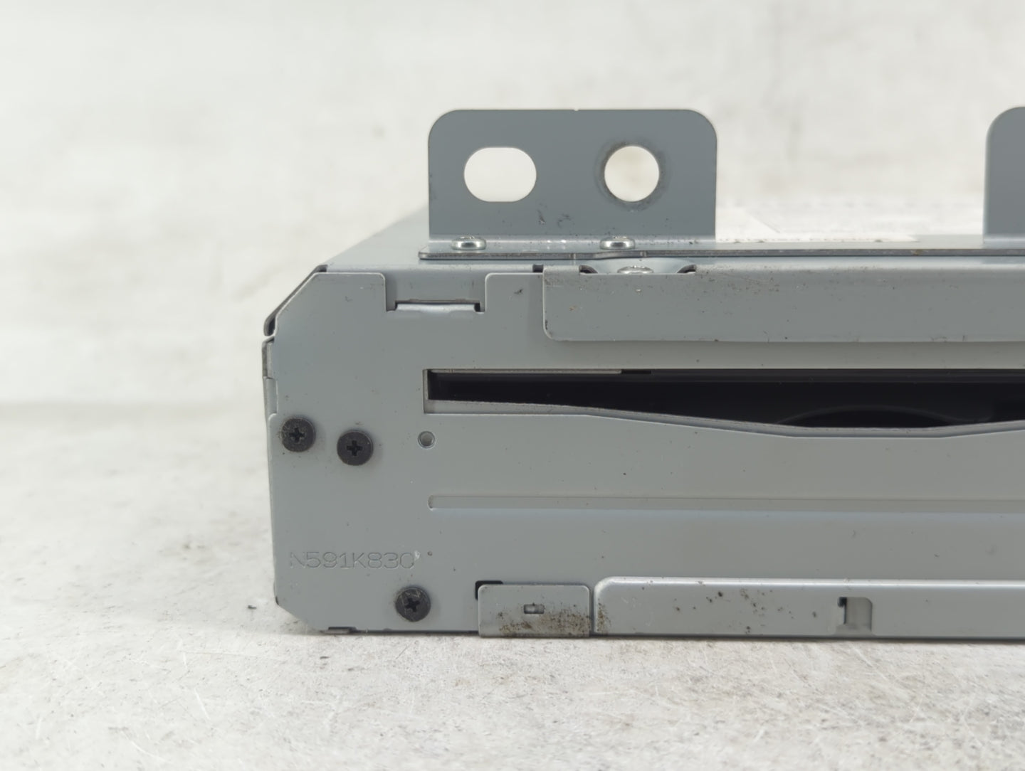 2016 Gmc Yukon Xl 1500 Radio AM FM Cd Player Receiver Replacement P/N:84214286 Fits Fits 2015 2017 2018 2019 2020 OEM Used A
