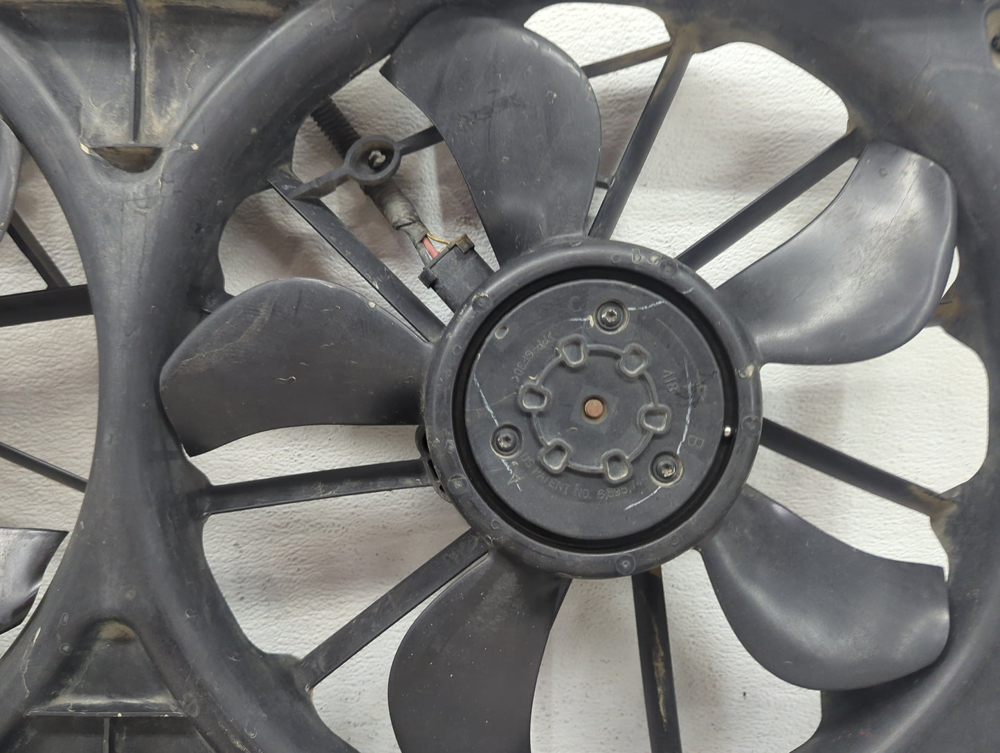 2016 Gmc Yukon Xl 1500 Electric Radiator Cooling Fan Motor Assembly P/N:68395H Fits Fits 2014 2015 2017 2018 2019 2020 2021 