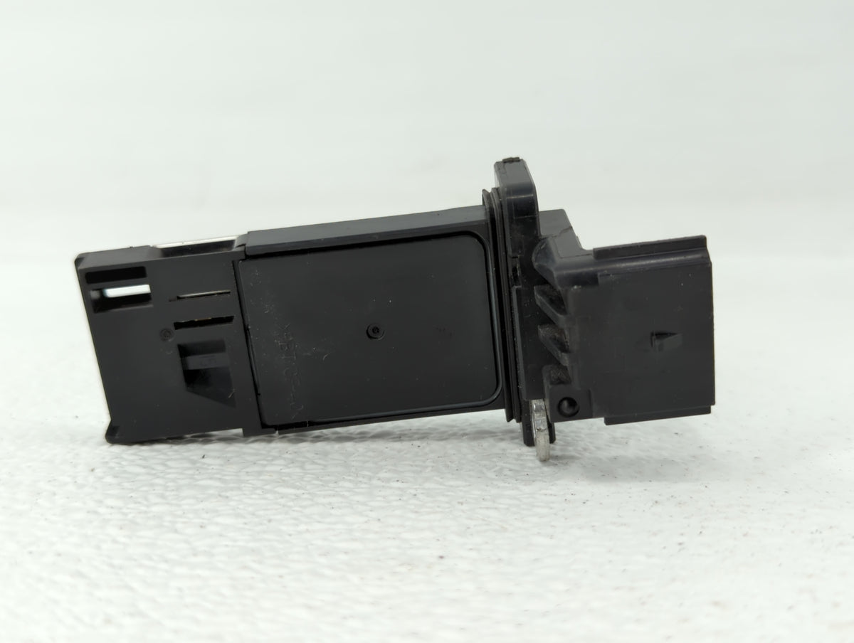 Gmc Yukon Xl 1500 Mass Air Flow Meter Maf Sensor - Oemusedautoparts1.com