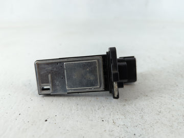 Gmc Yukon Xl 1500 Mass Air Flow Meter Maf - Oemusedautoparts1.com