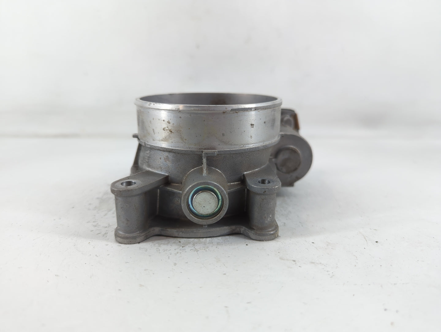 2016 Gmc Yukon Xl 1500 Throttle Body P/N:12617792 Fits Fits 2014 2015 2017 2018 2019 2020 2021 2022 OEM Used Auto Parts - Oe