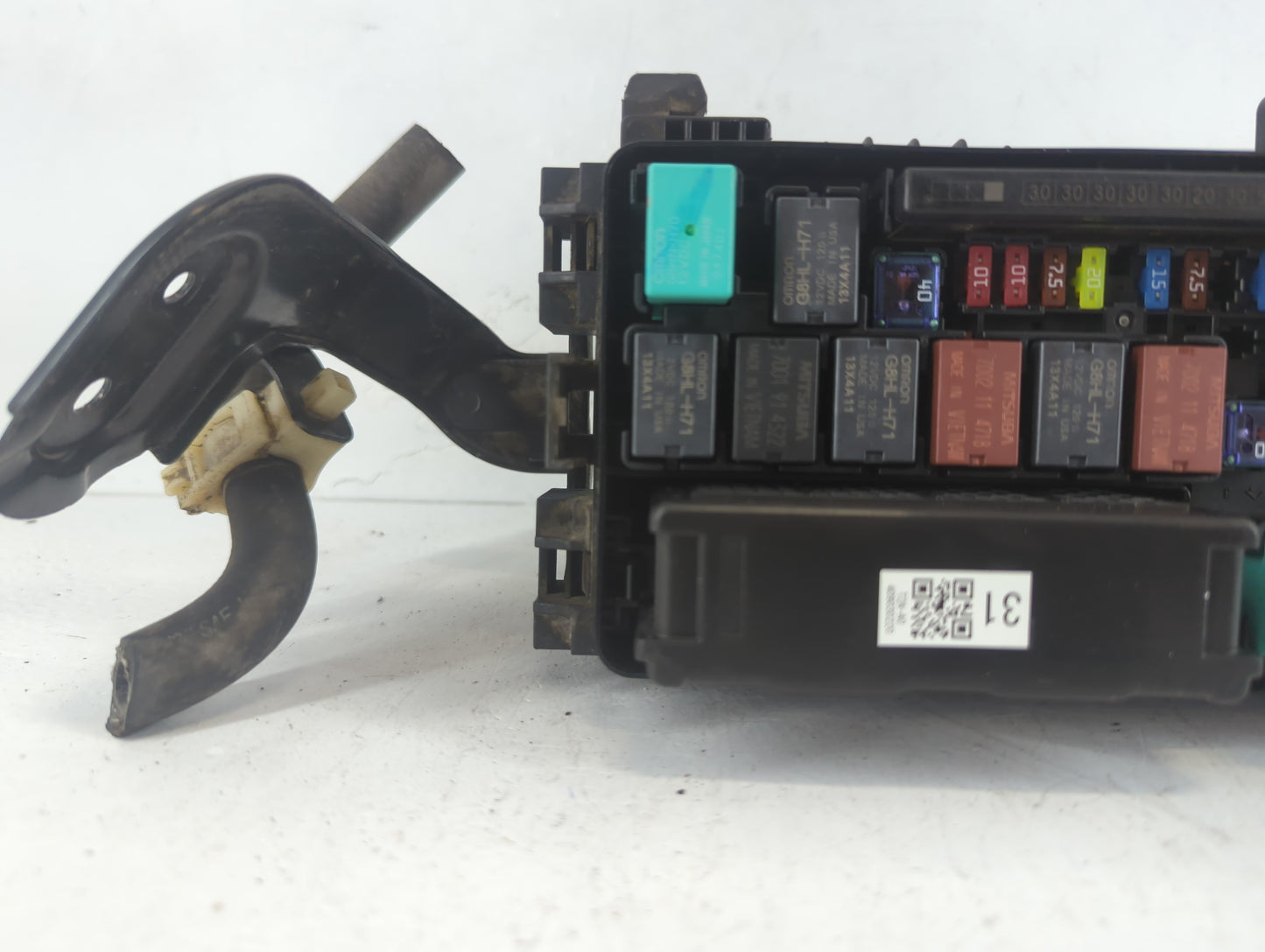 2016 Honda Accord Fusebox Fuse Box Panel Relay Module P/N:03E8F0090 Fits OEM Used Auto Parts - Oemusedautoparts1.com
