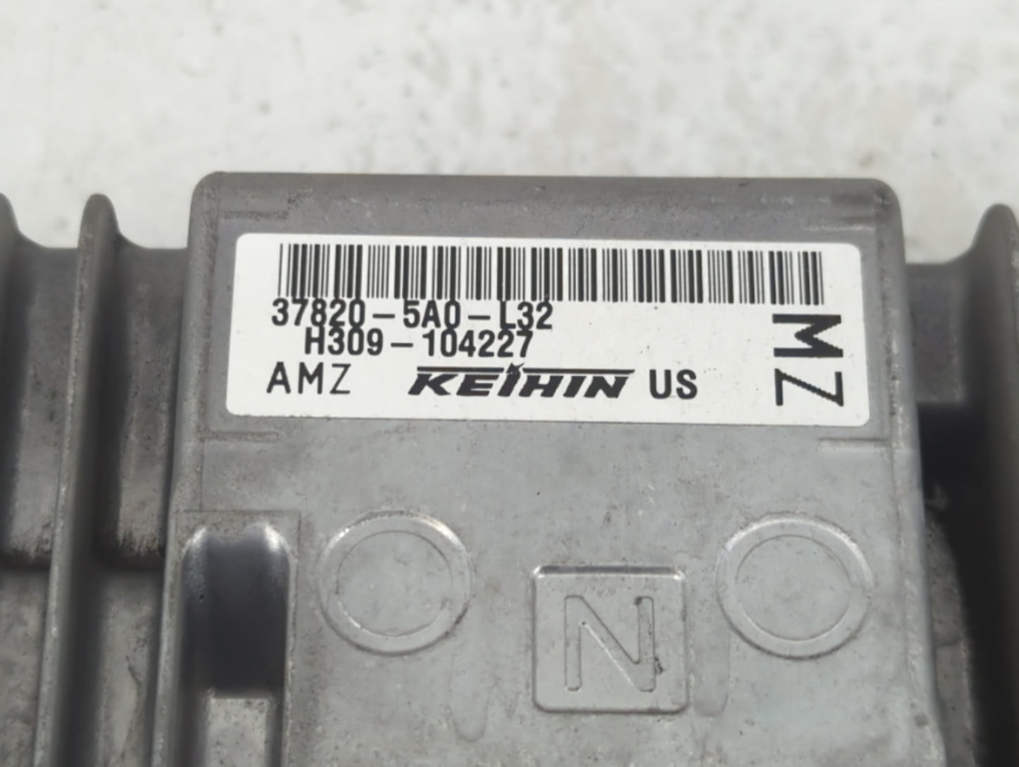 2016-2017 Honda Accord PCM Engine Control Computer ECU ECM PCU OEM P/N:37820-5A0-L32 37820-5A0-L34 Fits Fits 2016 2017 OEM U