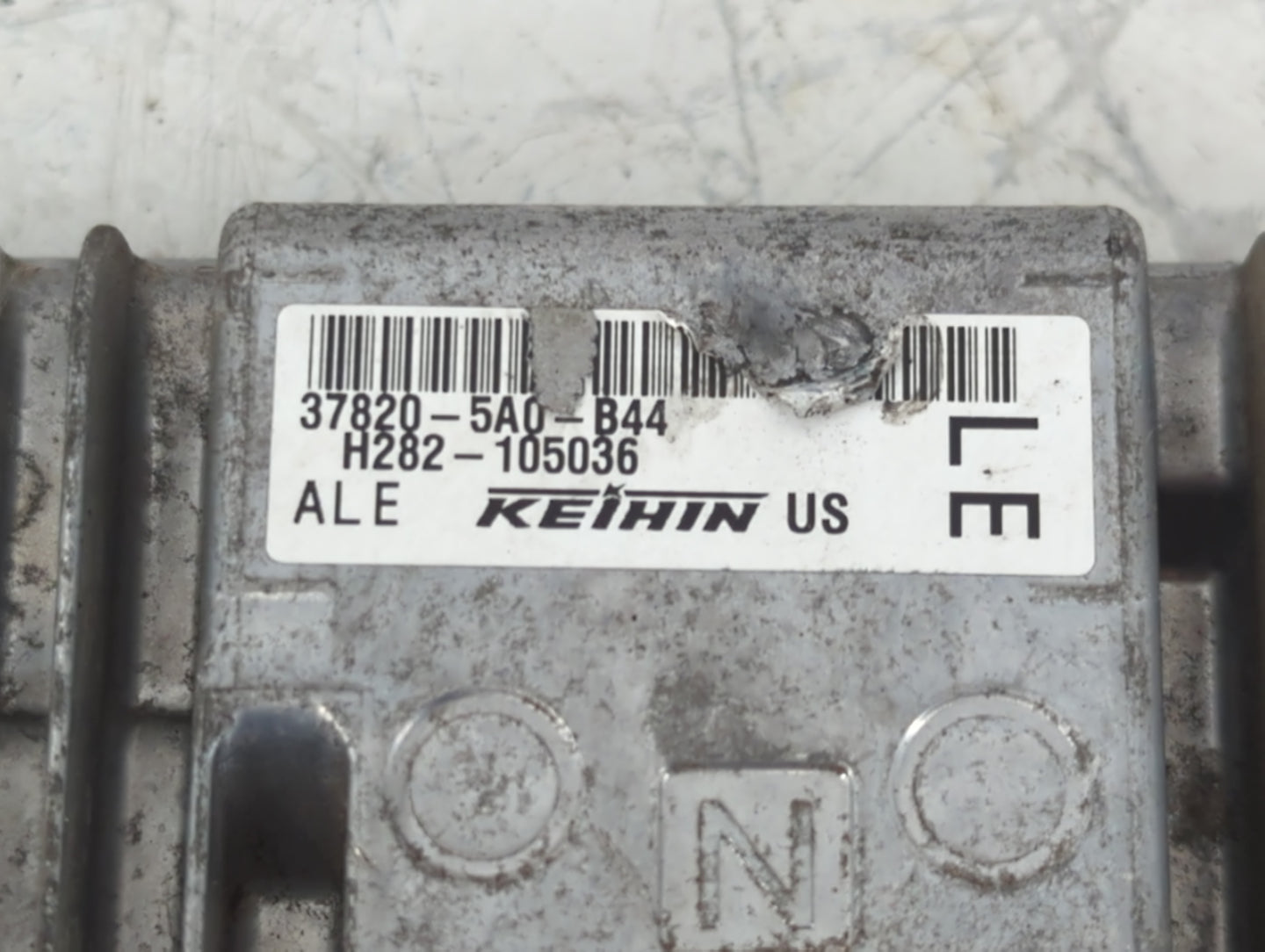 2016-2017 Honda Accord PCM Engine Control Computer ECU ECM PCU OEM P/N:37820-5A0-B44 Fits Fits 2016 2017 OEM Used Auto Parts