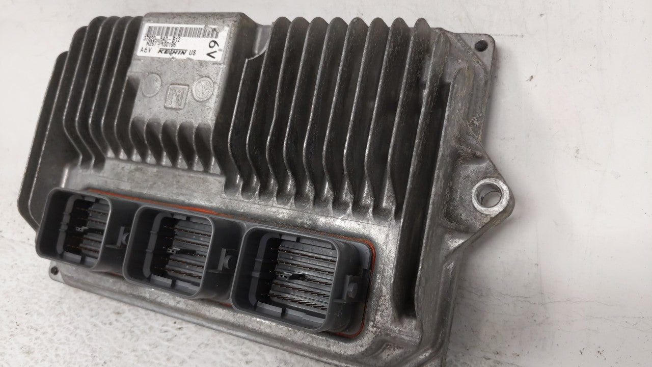 2016-2017 Honda Accord PCM Engine Control Computer ECU ECM PCU OEM P/N:37820-5A0-B12 Fits Fits 2016 2017 OEM Used Auto Parts
