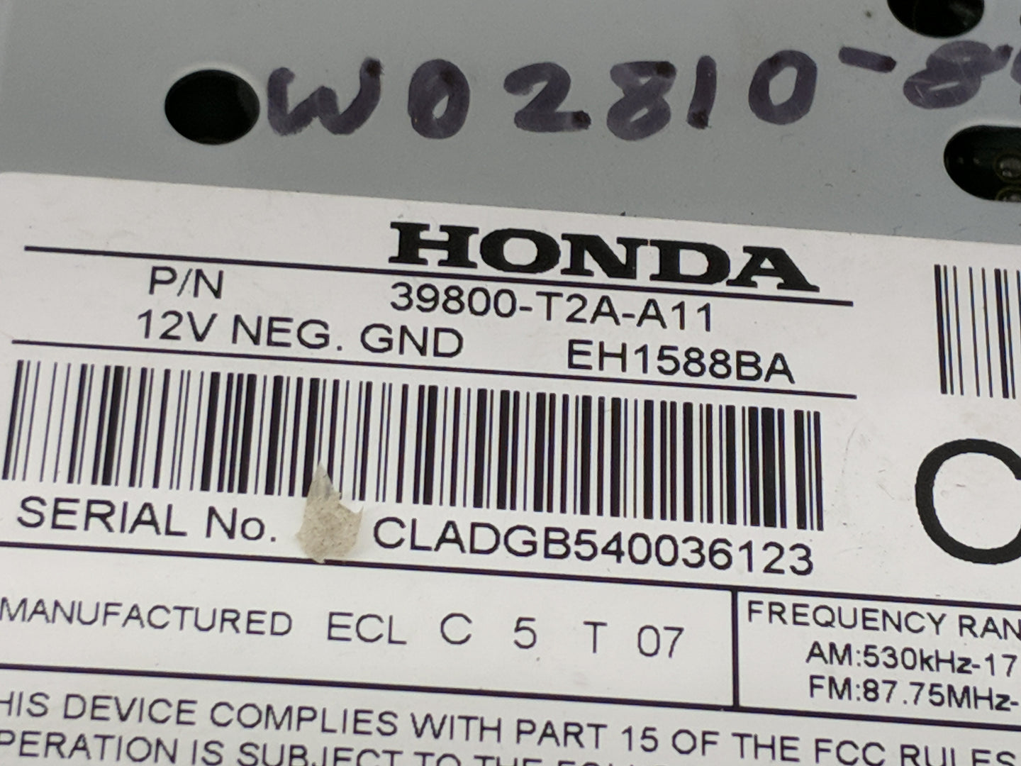 2016-2017 Honda Accord Radio AM FM Cd Player Receiver Replacement Fits Fits 2016 2017 OEM Used Auto Parts - Oemusedautoparts