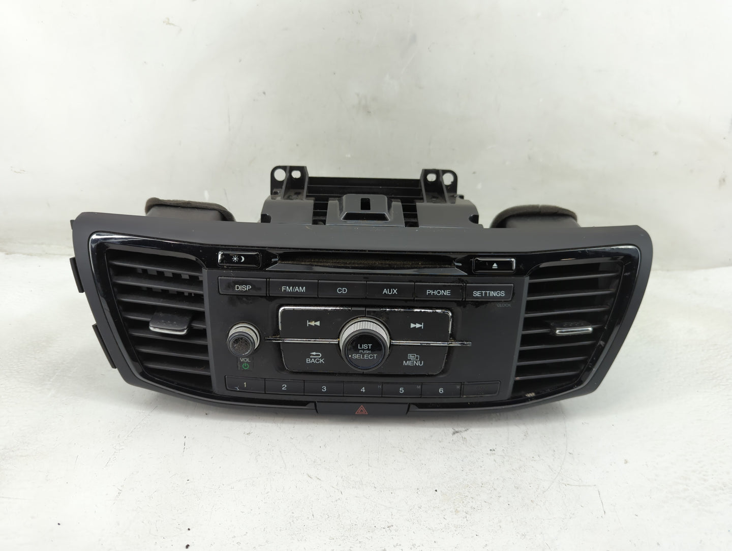 2016-2017 Honda Accord Radio AM FM Cd Player Receiver Replacement P/N:39100-T2F-A101 Fits Fits 2016 2017 OEM Used Auto Parts
