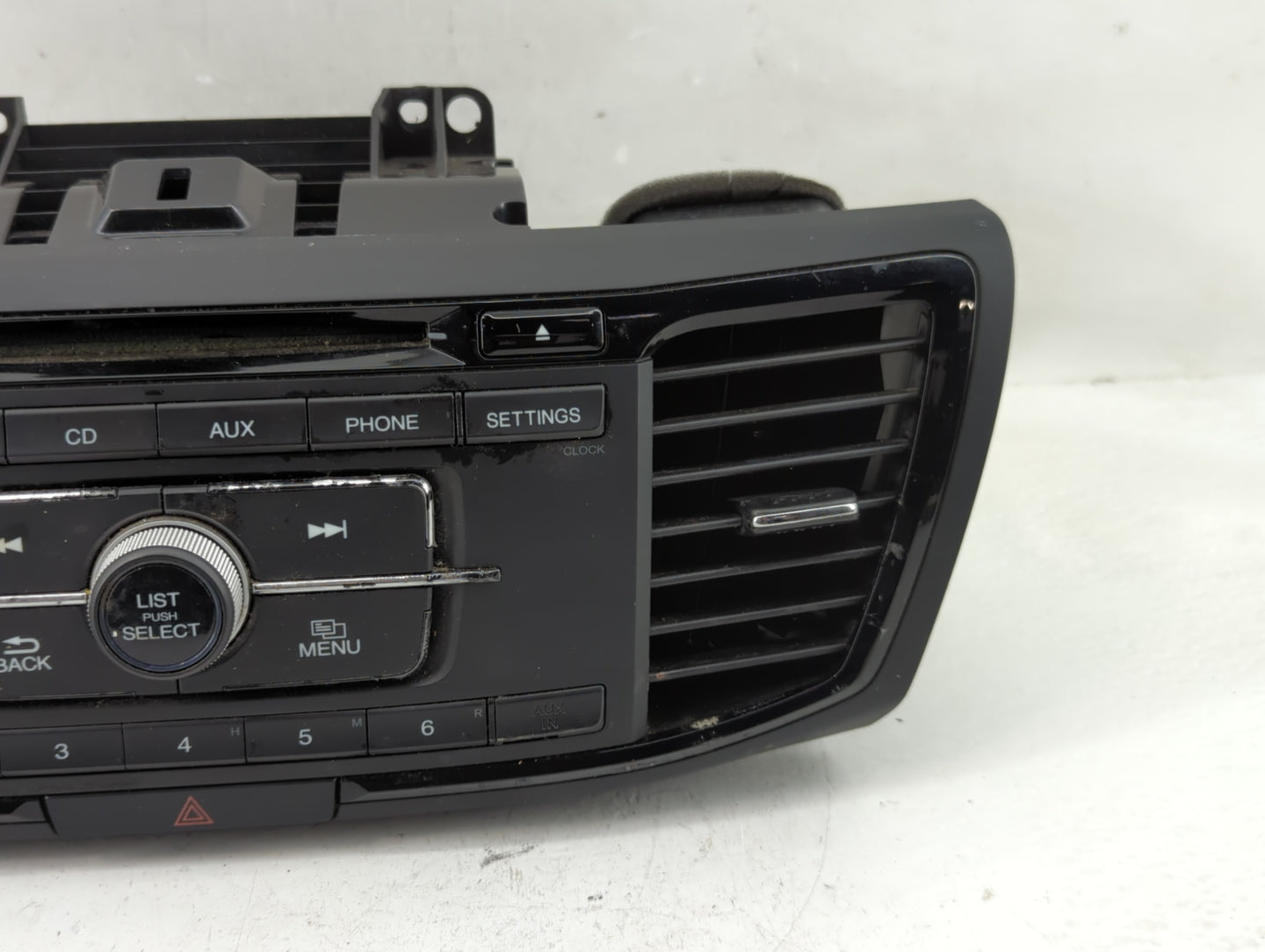 2016-2017 Honda Accord Radio AM FM Cd Player Receiver Replacement P/N:39100-T2F-A101 Fits Fits 2016 2017 OEM Used Auto Parts
