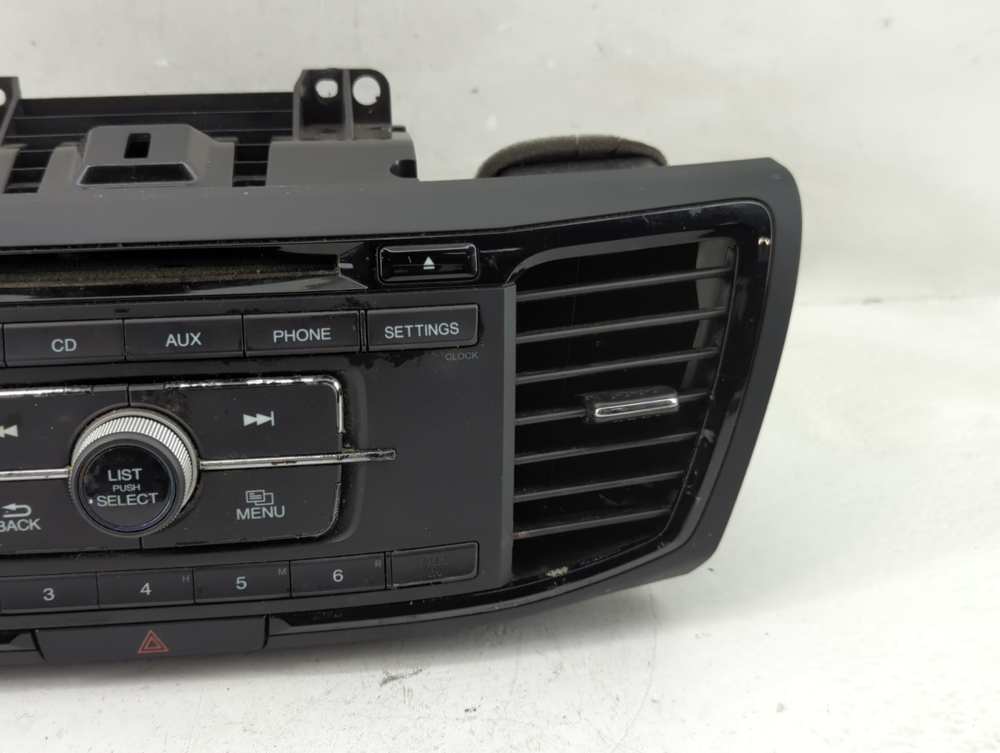 2016-2017 Honda Accord Radio AM FM Cd Player Receiver Replacement P/N:39100-T2F-A101 Fits Fits 2016 2017 OEM Used Auto Parts