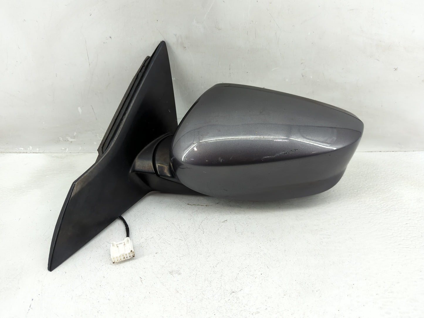 2013-2017 Honda Accord Driver Side View Mirror - Left Door Mirror OEM Used - Oemusedautoparts1.com