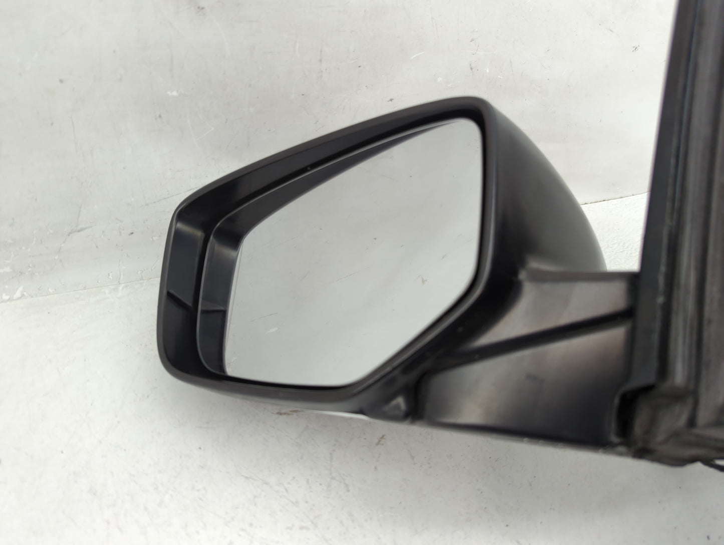 2013-2017 Honda Accord Driver Side View Mirror - Left Door Mirror OEM Used - Oemusedautoparts1.com