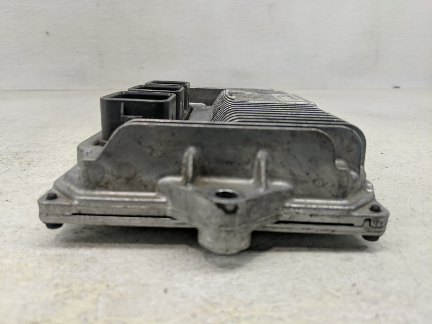 2016-2017 Honda Accord PCM Engine Control Computer ECU ECM PCU OEM P/N:37820-5A0-B34 Fits Fits 2016 2017 OEM Used Auto Parts