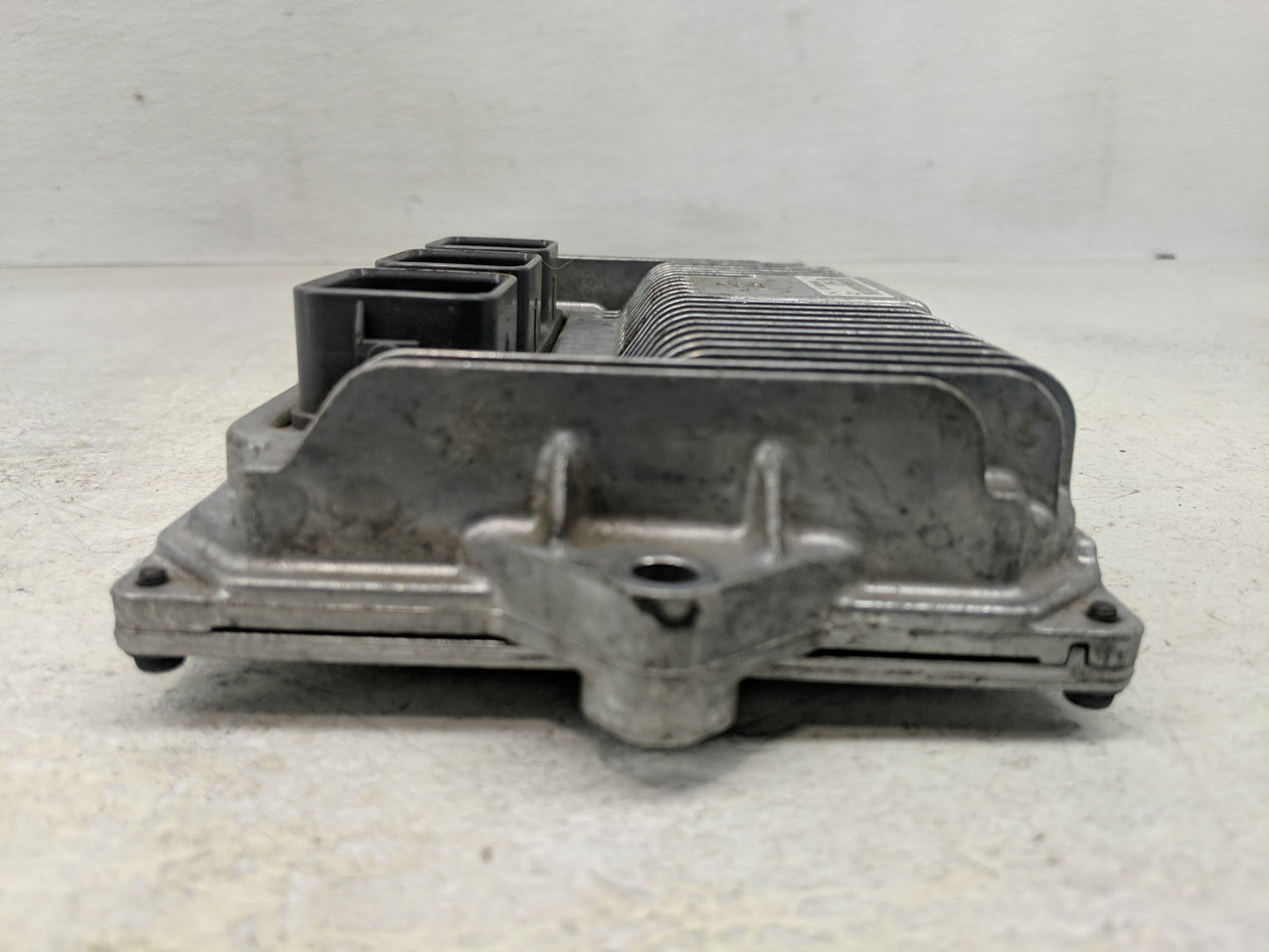 2016-2017 Honda Accord PCM Engine Control Computer ECU ECM PCU OEM P/N:37820-5A0-B34 Fits Fits 2016 2017 OEM Used Auto Parts
