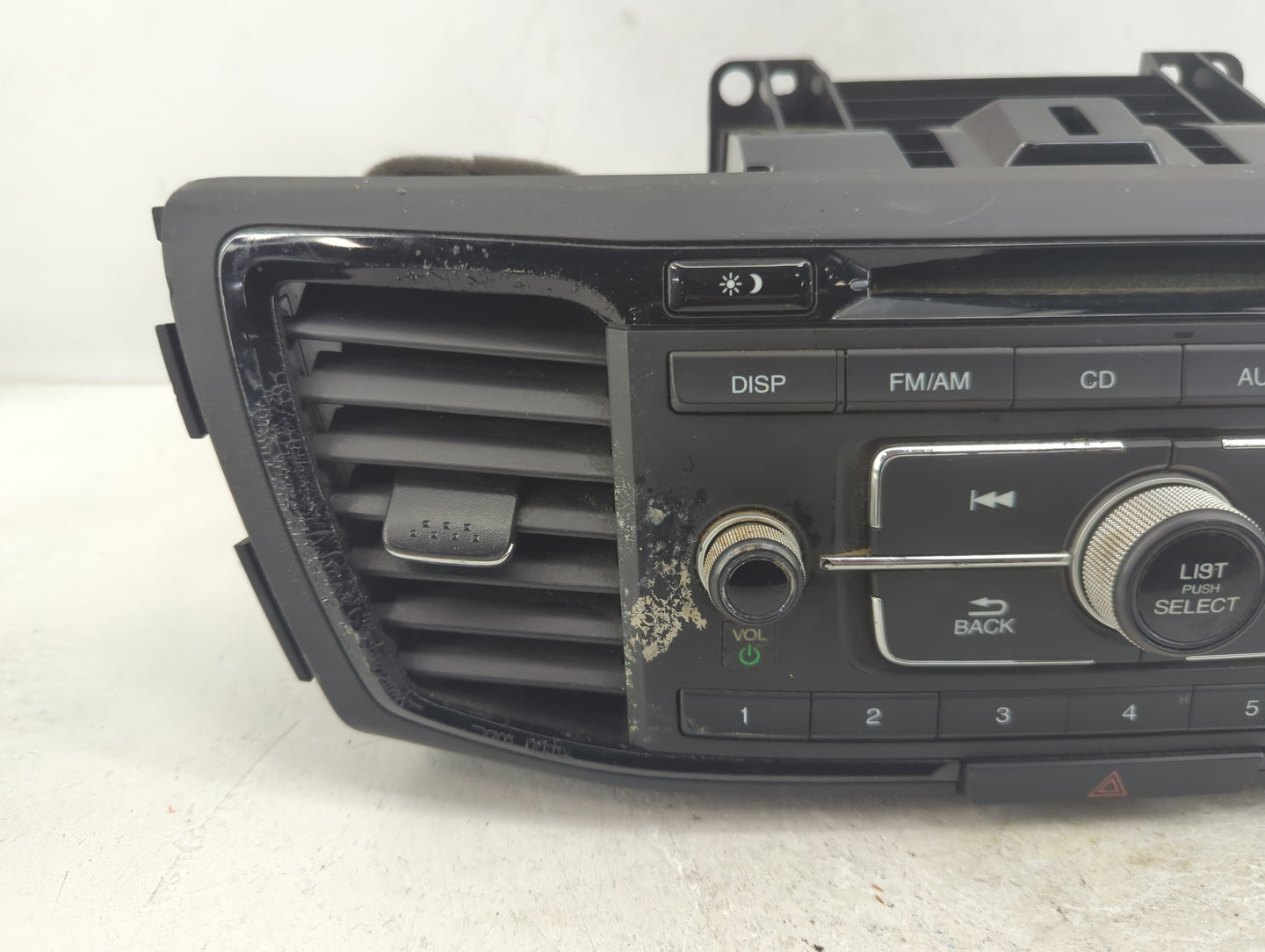 2016-2017 Honda Accord Radio AM FM Cd Player Receiver Replacement P/N:39100-T2F-A101 Fits Fits 2016 2017 OEM Used Auto Parts