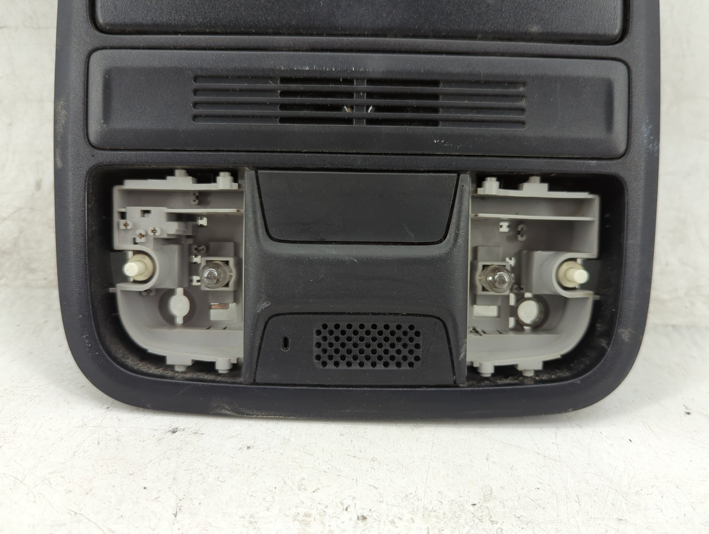2016 Honda Accord Overhead Roof Console 1392433 - Oemusedautoparts1.com