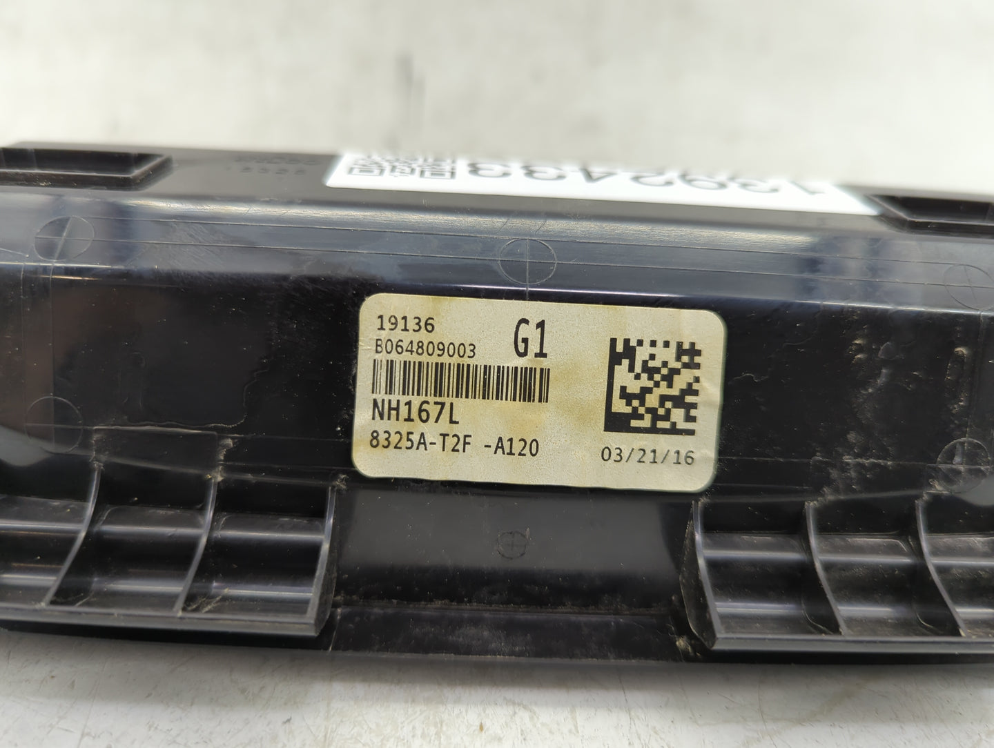 2016 Honda Accord Overhead Roof Console 1392433 - Oemusedautoparts1.com