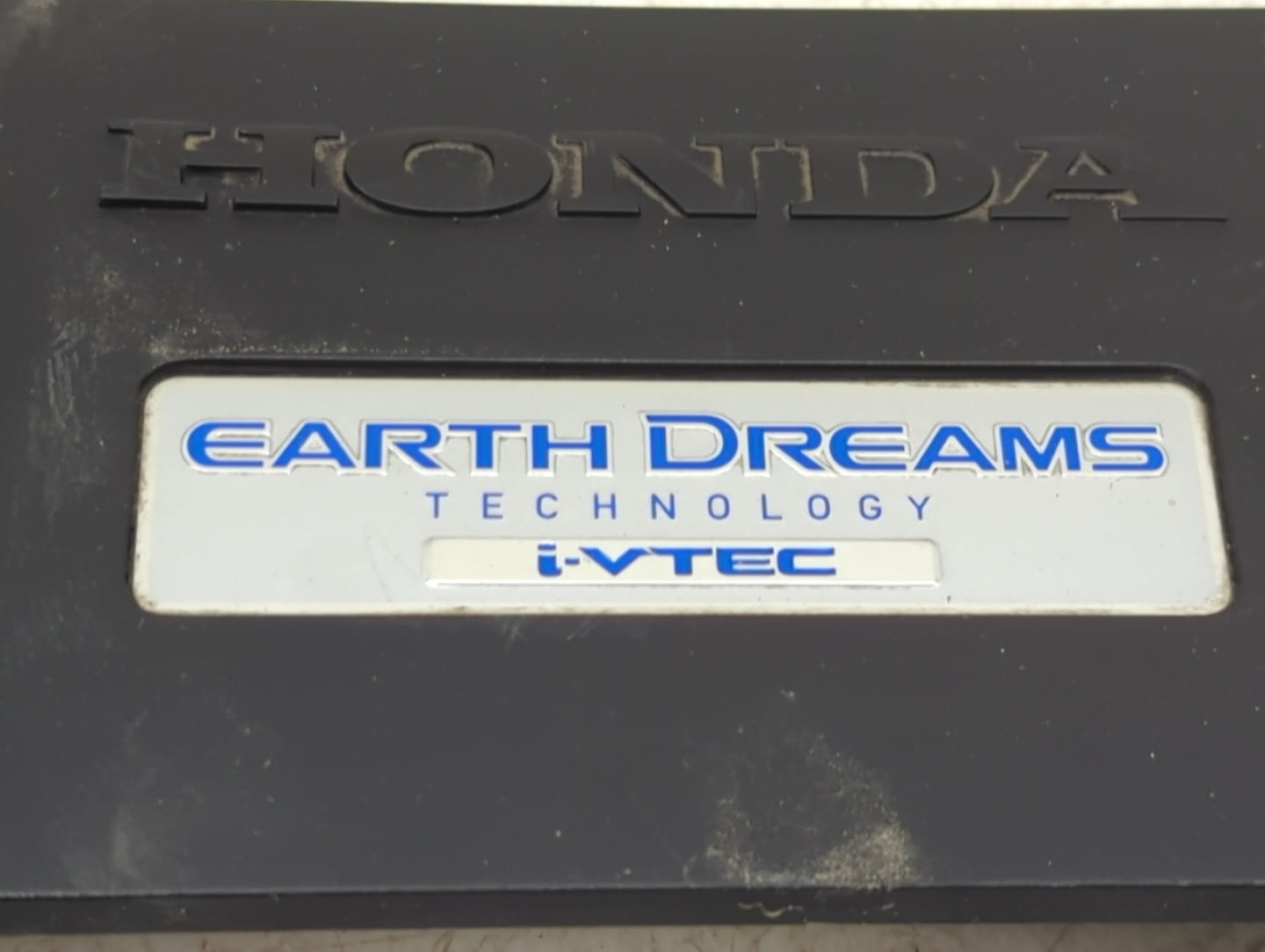 2016 Honda Accord Engine Cover - Oemusedautoparts1.com