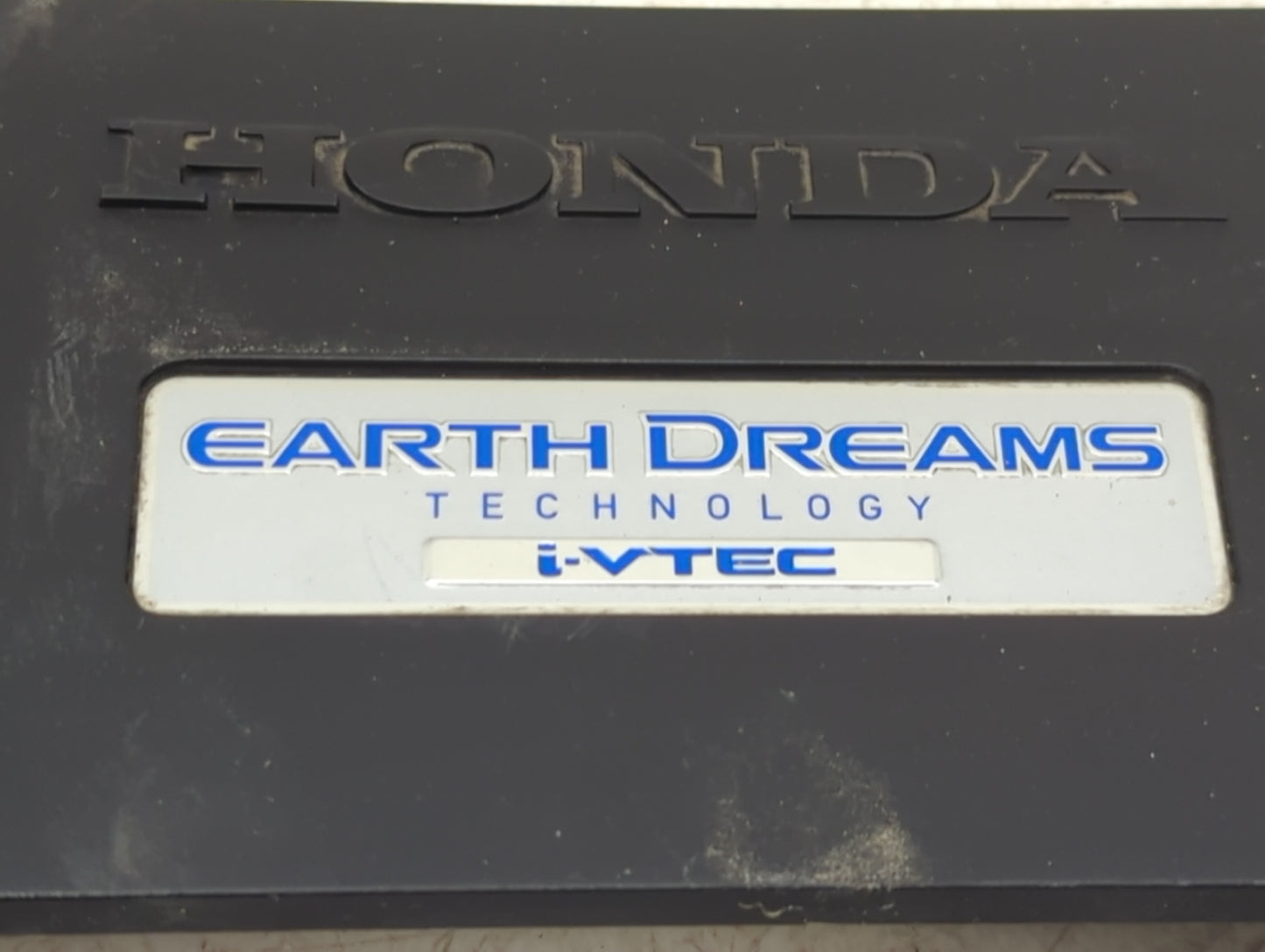 2016 Honda Accord Engine Cover - Oemusedautoparts1.com