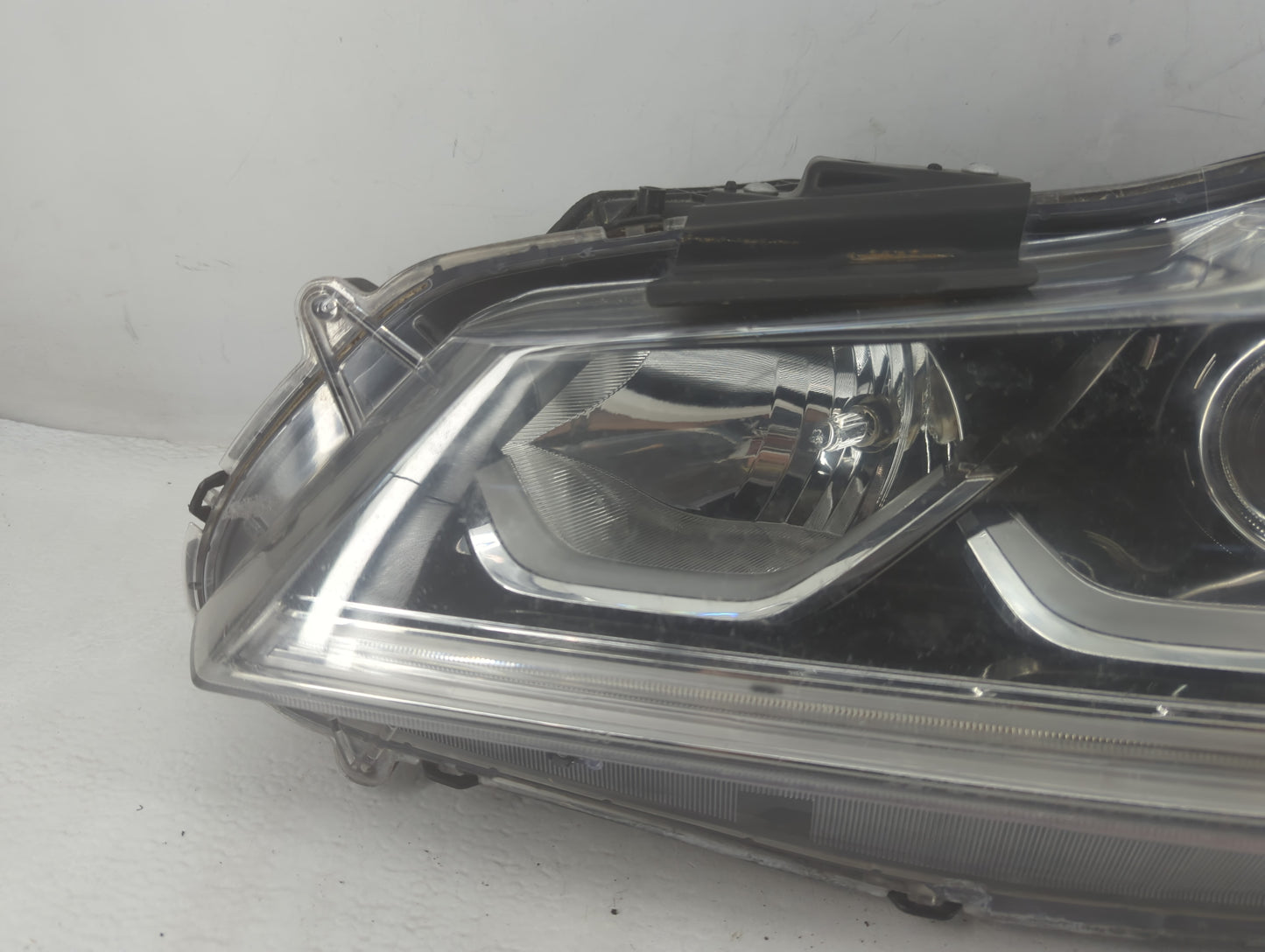 2016-2017 Honda Accord Driver Left Oem Head Light Headlight Lamp - Oemusedautoparts1.com