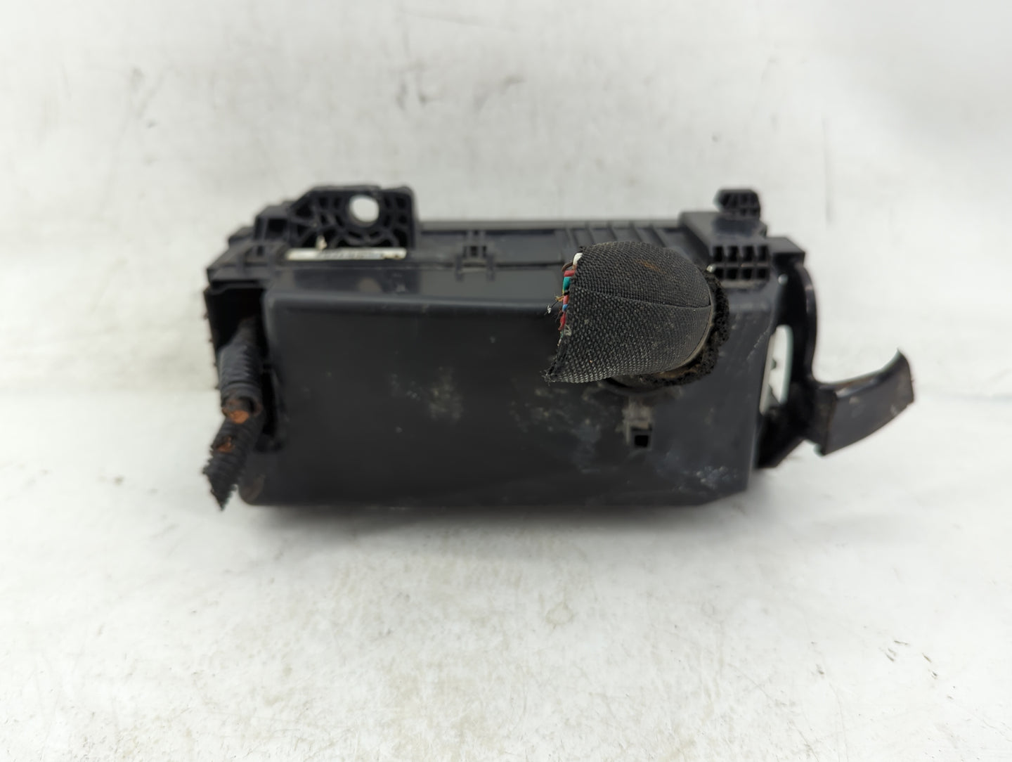 2016 Honda Accord Fusebox Fuse Box Panel Relay Module Fits OEM Used Auto Parts - Oemusedautoparts1.com