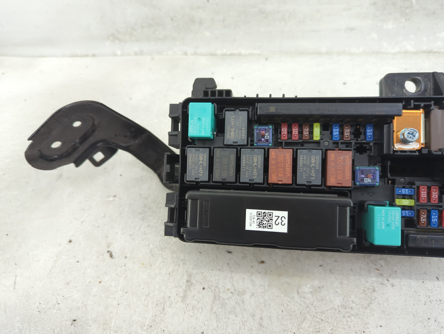2013-2017 Honda Accord Fusebox Fuse Box Panel Relay Module Fits Fits 2013 2014 2015 2016 2017 OEM Used Auto Parts - Oemuseda