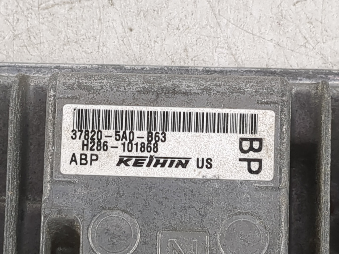 2016-2017 Honda Accord PCM Engine Control Computer ECU ECM PCU OEM P/N:37820-5A0-B63 H286-101868 Fits Fits 2016 2017 OEM Use