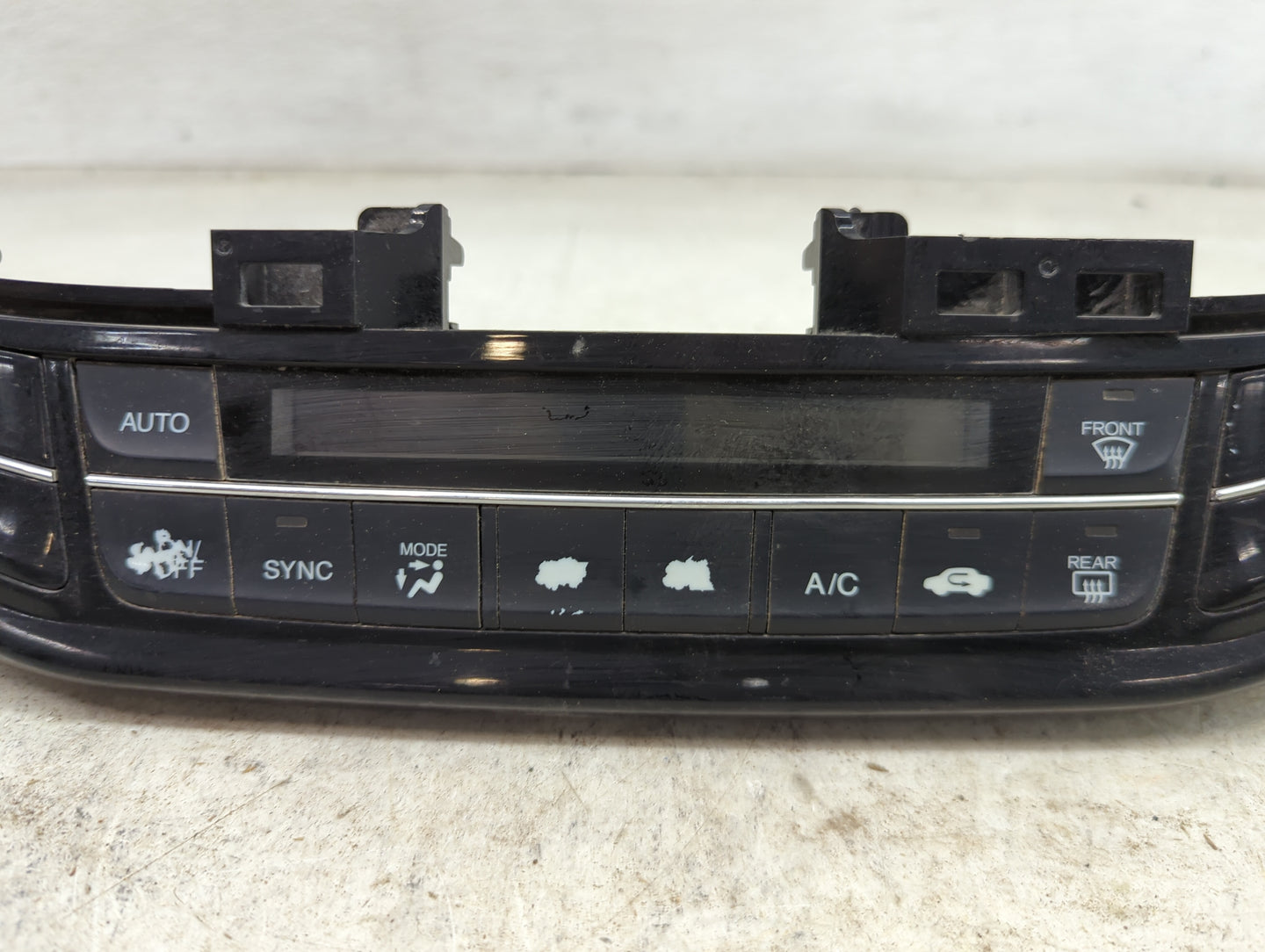 2016 Honda Accord Climate Control Module Temperature AC/Heater Replacement P/N:79600T2FA710M1 Fits OEM Used Auto Parts - Oem