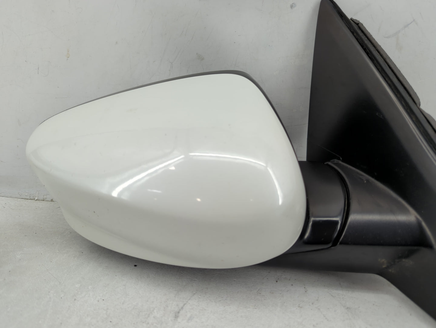 2013-2017 Honda Accord Passenger Right Side View Manual Door Mirror - Oemusedautoparts1.com