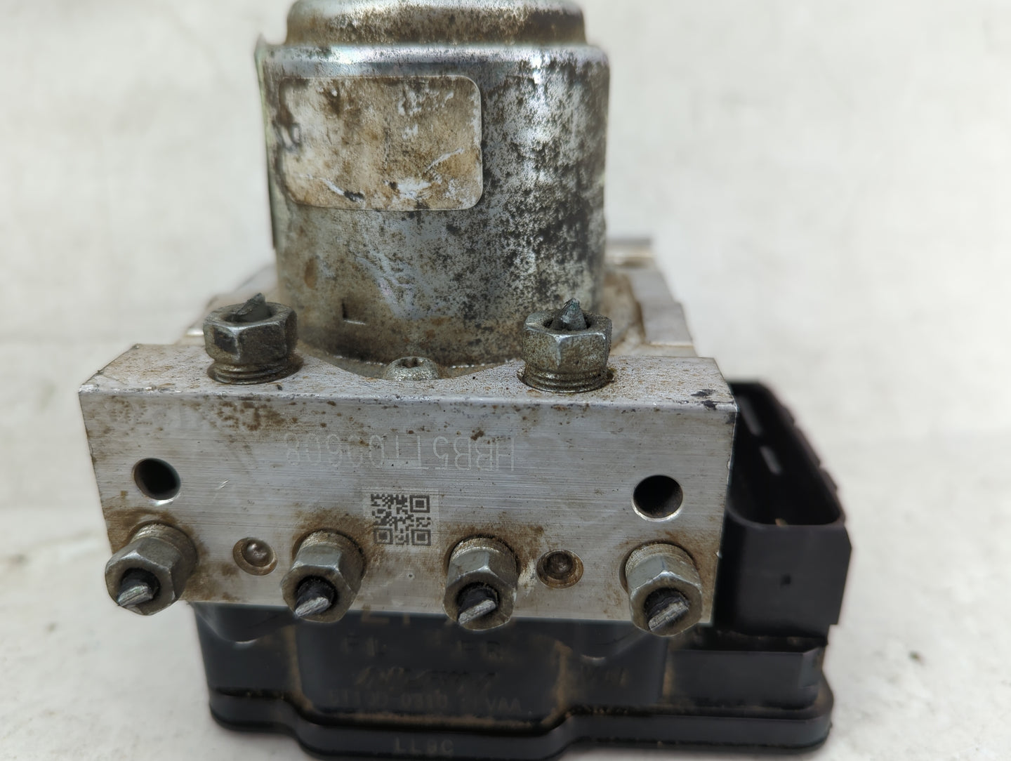 2016 Honda Accord Throttle Body Fits OEM Used Auto Parts - Oemusedautoparts1.com