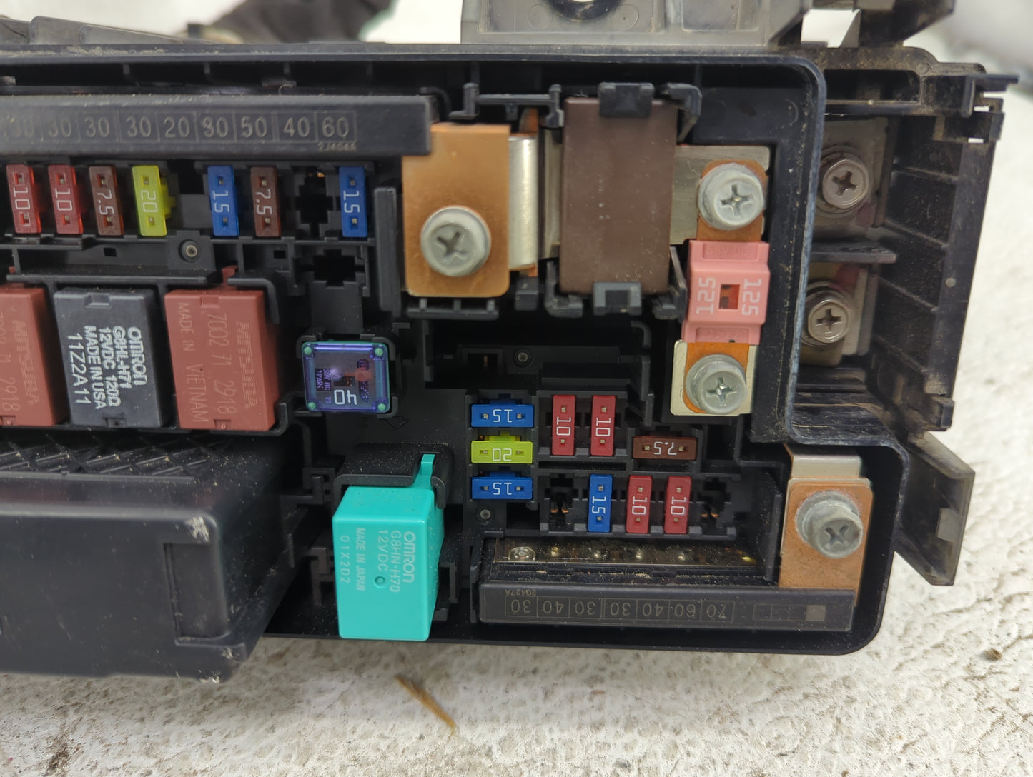 2016 Honda Accord Fusebox Fuse Box Panel Relay Module P/N:T2A-A0 83CC12256 Fits OEM Used Auto Parts - Oemusedautoparts1.com