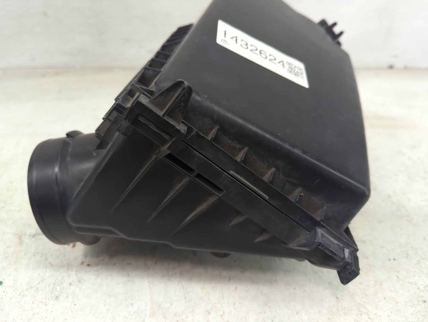 2013-2017 Honda Accord Air Cleaner Intake-duct Hose Tube - Oemusedautoparts1.com