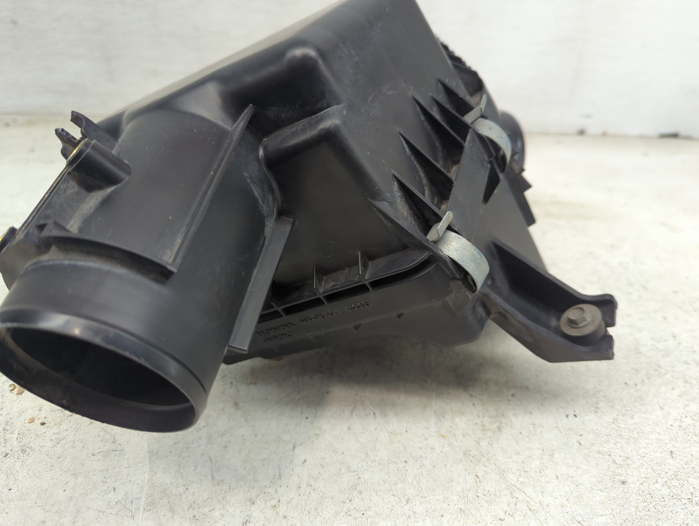 2013-2017 Honda Accord Air Cleaner Intake-duct Hose Tube - Oemusedautoparts1.com