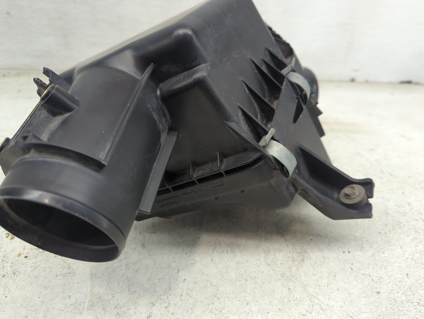 2013-2017 Honda Accord Air Cleaner Intake-duct Hose Tube - Oemusedautoparts1.com