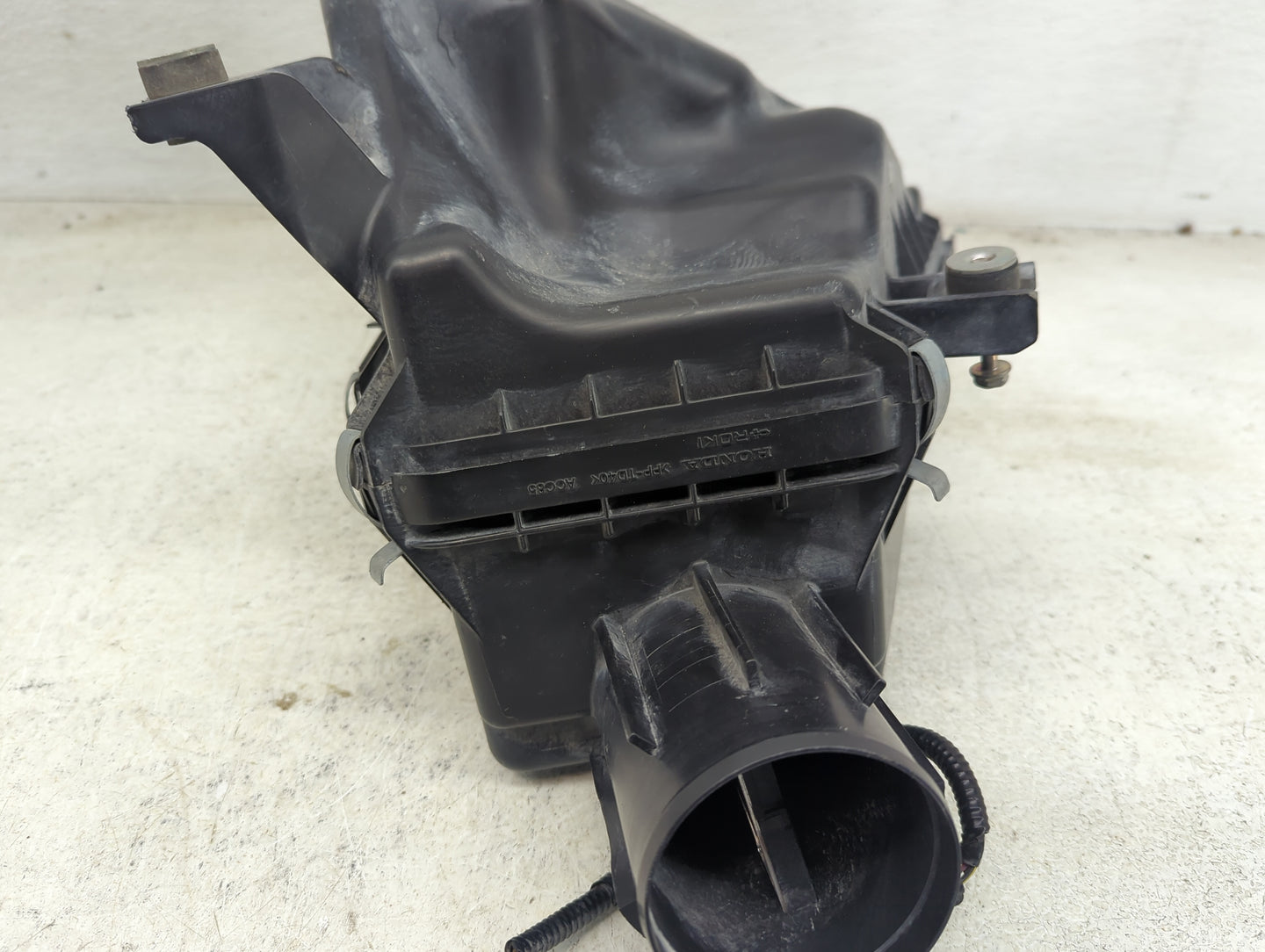 2013-2017 Honda Accord Air Cleaner Intake-duct Hose Tube - Oemusedautoparts1.com
