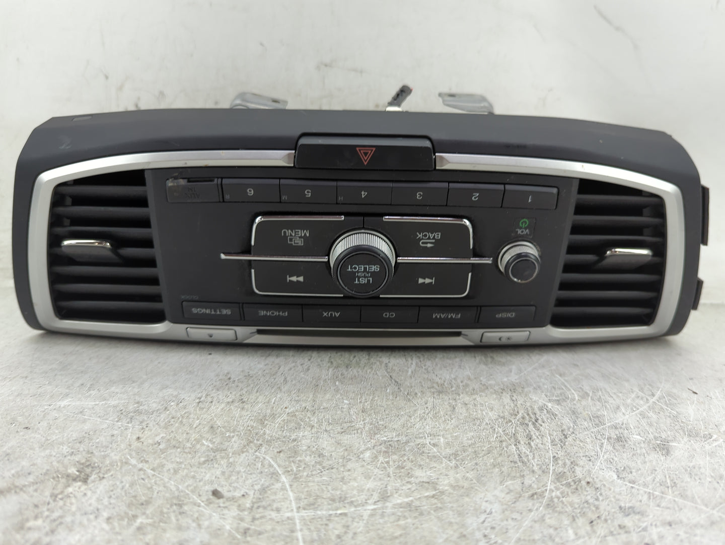 2016-2017 Honda Accord Radio AM FM Cd Player Receiver Replacement P/N:39100-T2F-A001 DEH-3058 Fits Fits 2016 2017 OEM Used A