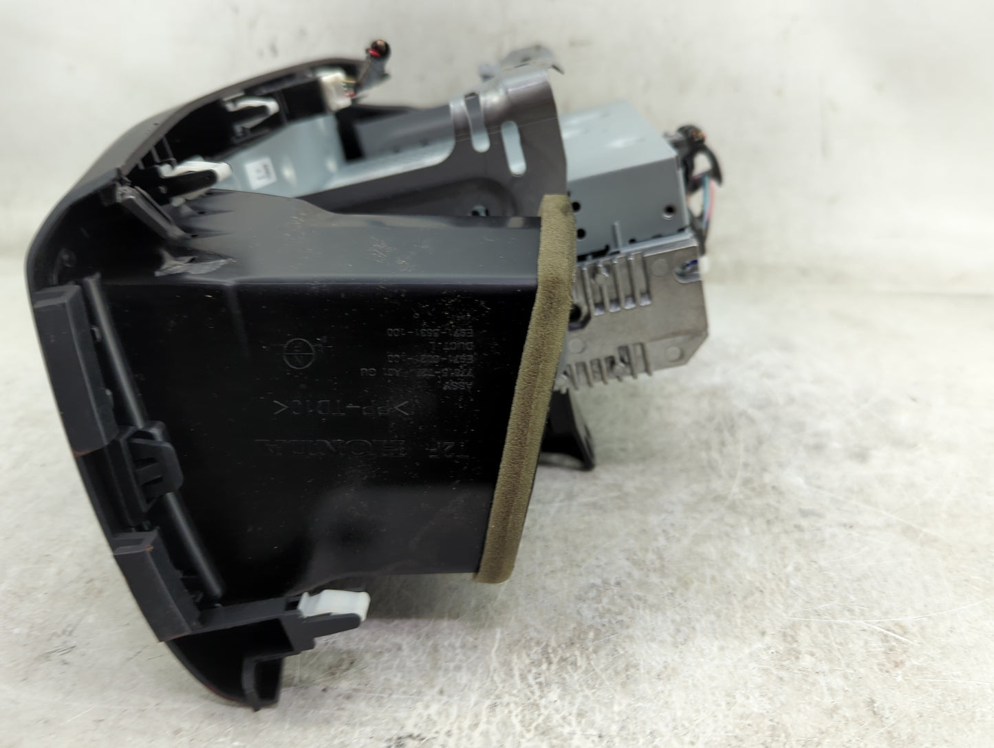 2016-2017 Honda Accord Radio AM FM Cd Player Receiver Replacement P/N:39100-T2F-A001 DEH-3058 Fits Fits 2016 2017 OEM Used A