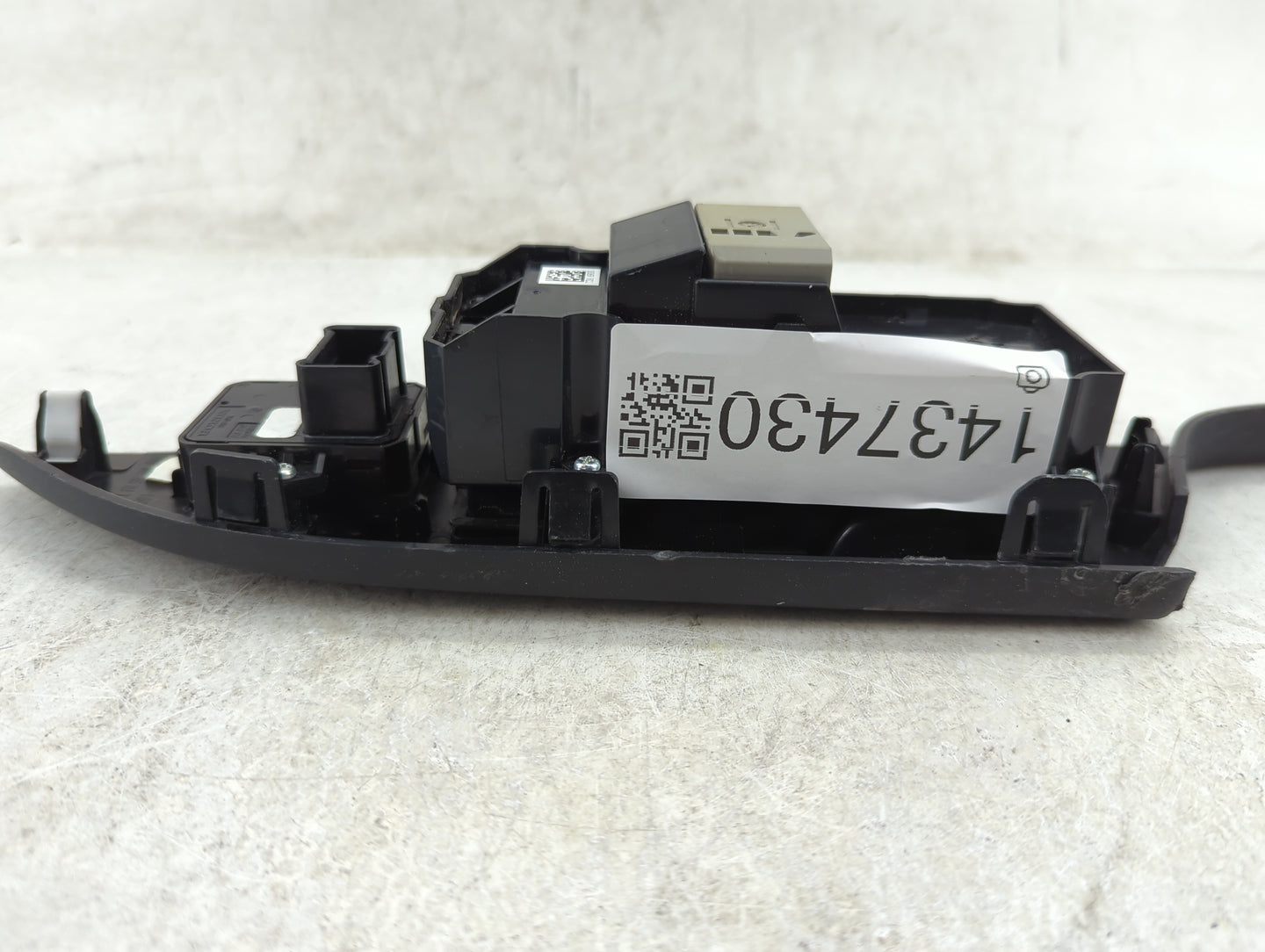 2013-2017 Honda Accord Master Power Window Switch Replacement Driver Side Left P/N:83591-T2A-A010-M1 Fits OEM Used Auto Part