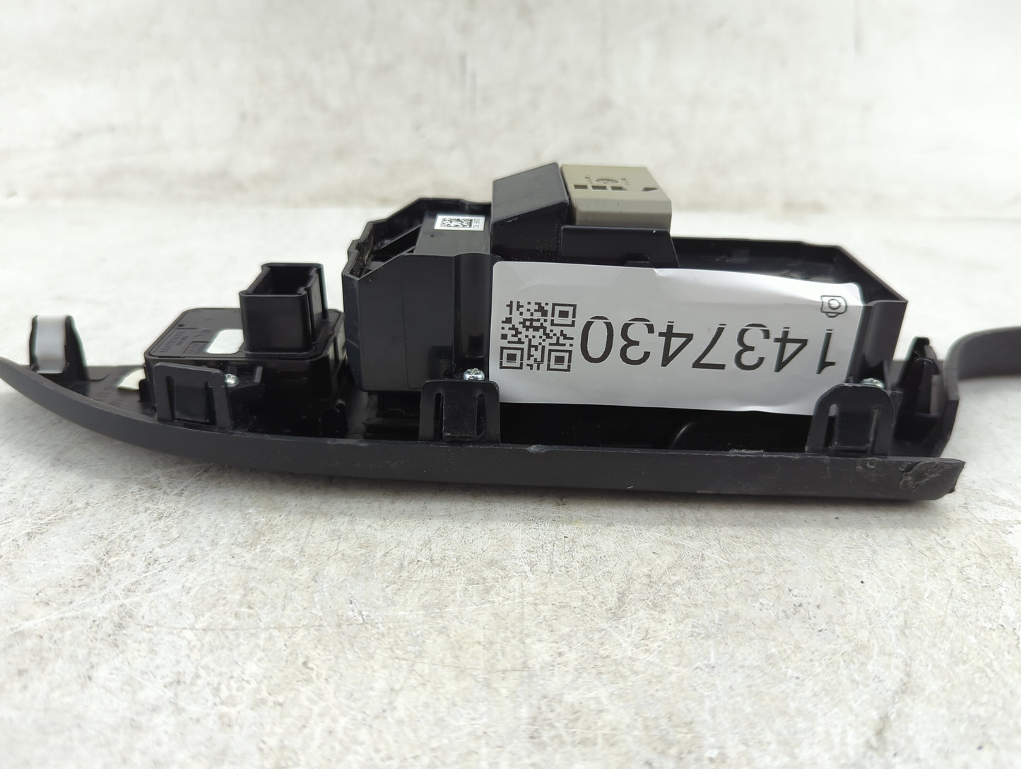 2013-2017 Honda Accord Master Power Window Switch Replacement Driver Side Left P/N:83591-T2A-A010-M1 Fits OEM Used Auto Part